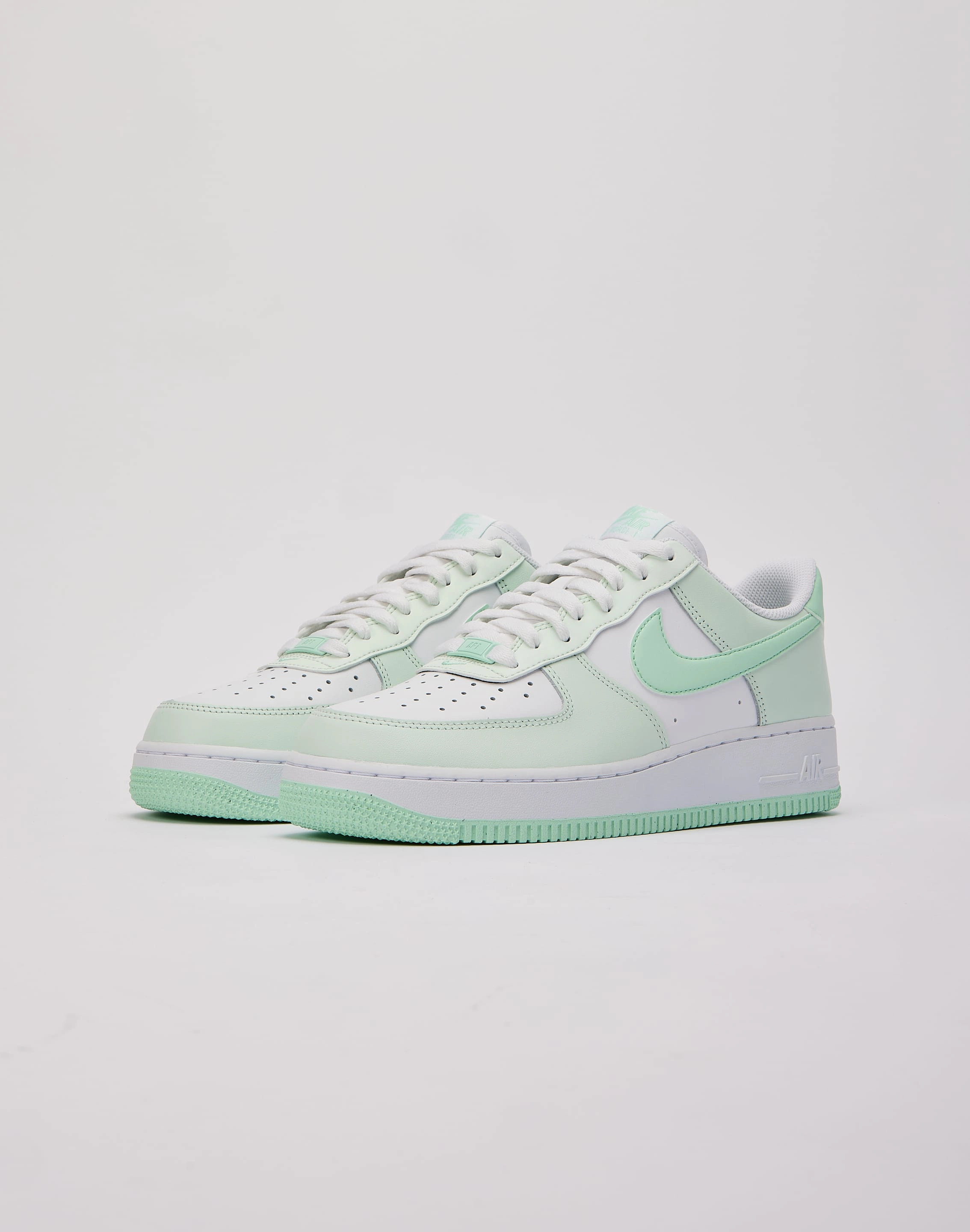 Multi   Purpose Nike Air Force 1 Low '07