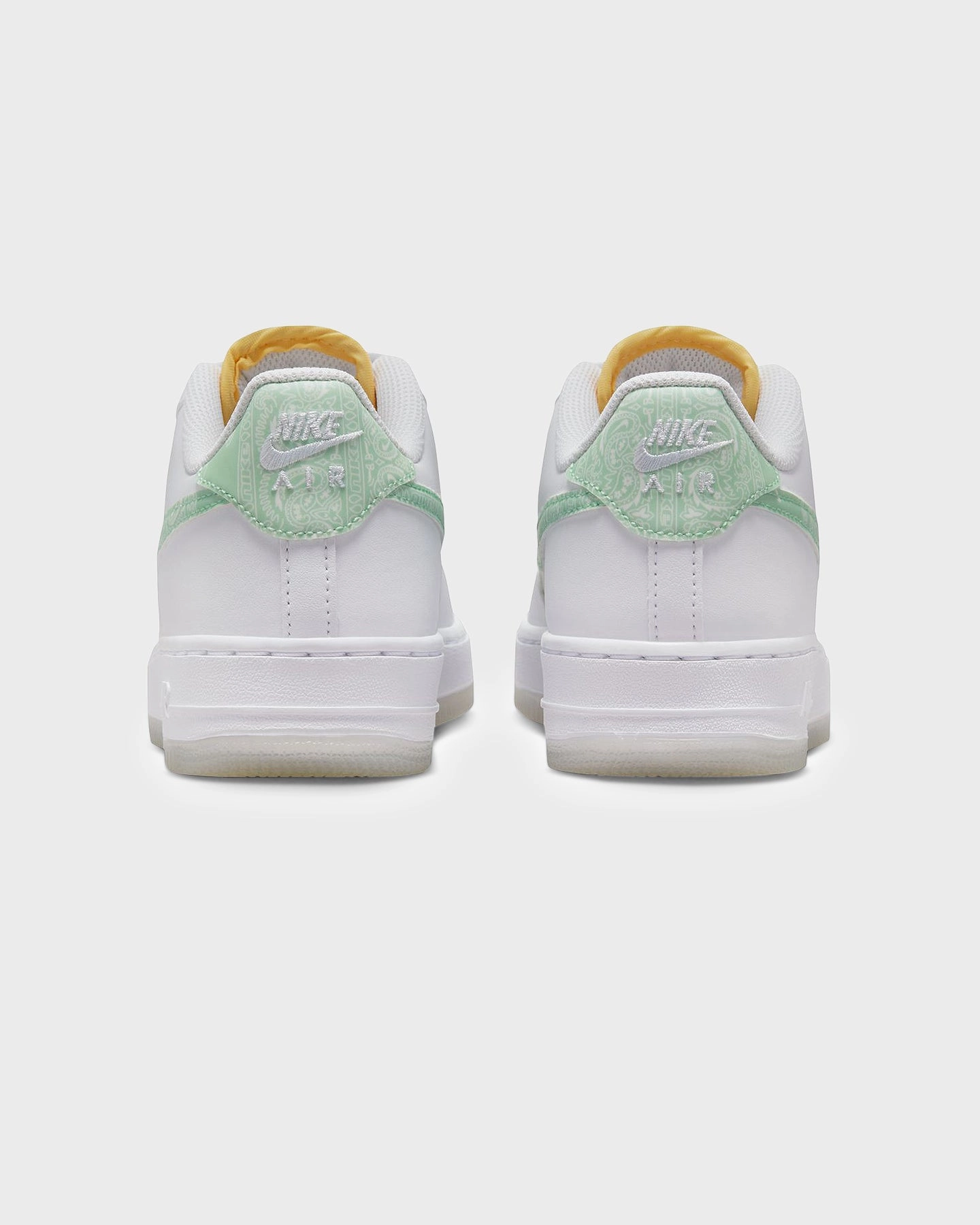 Neutral Stride Nike Air Force 1 LV8 (GS) White/Mint Foam