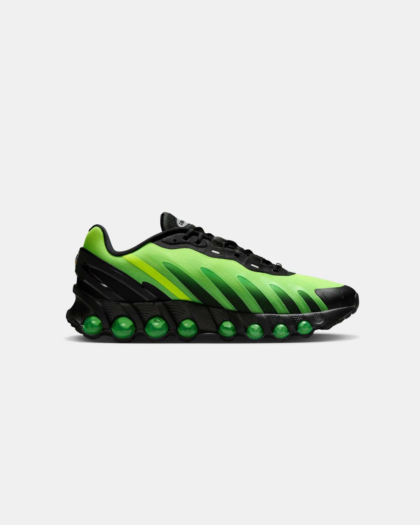 Look Mood Nike Air Max DN8 "Green Strike" Black/Green