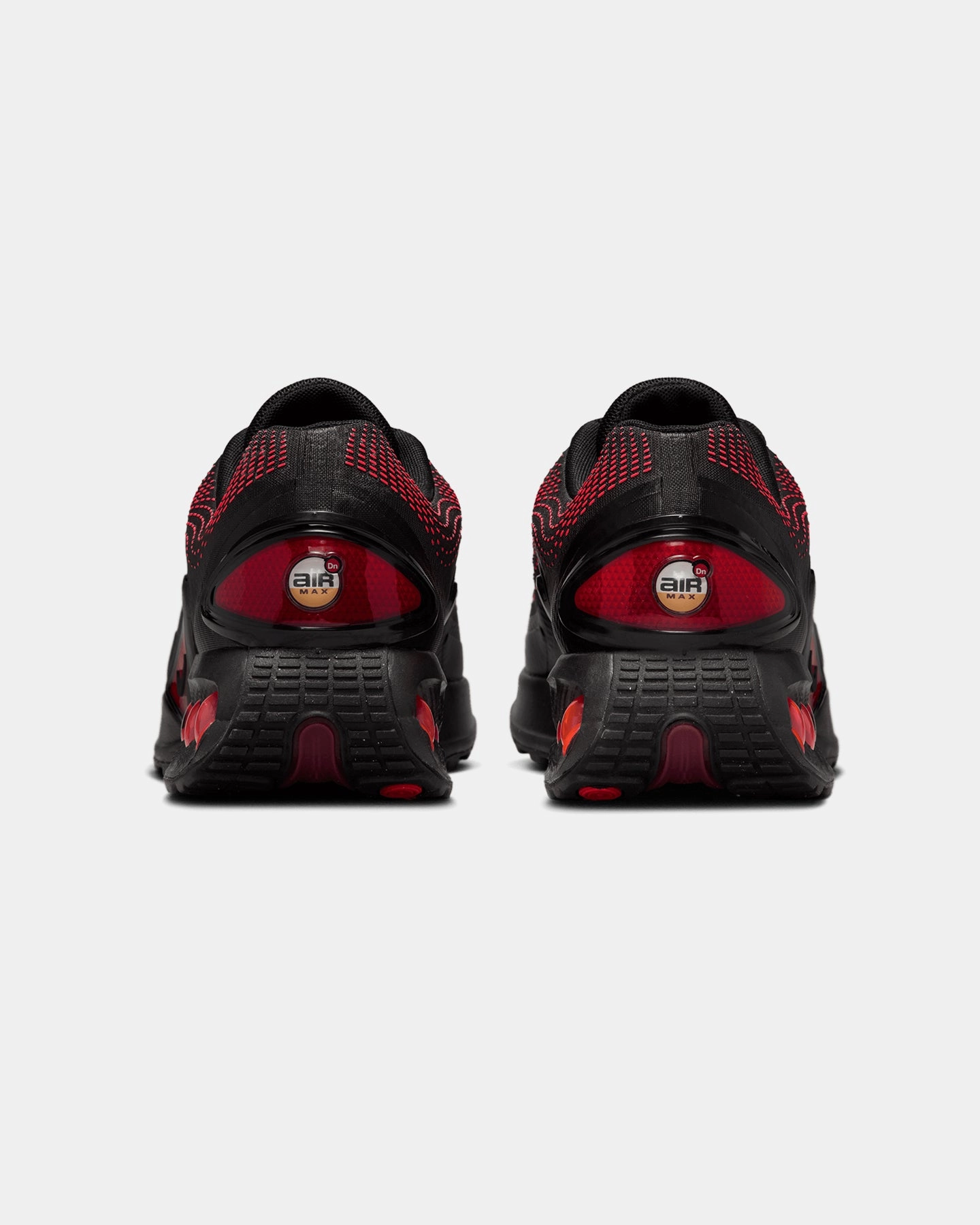 Timeless Design Nike Air Max DN Essential "Bred" Black/Black