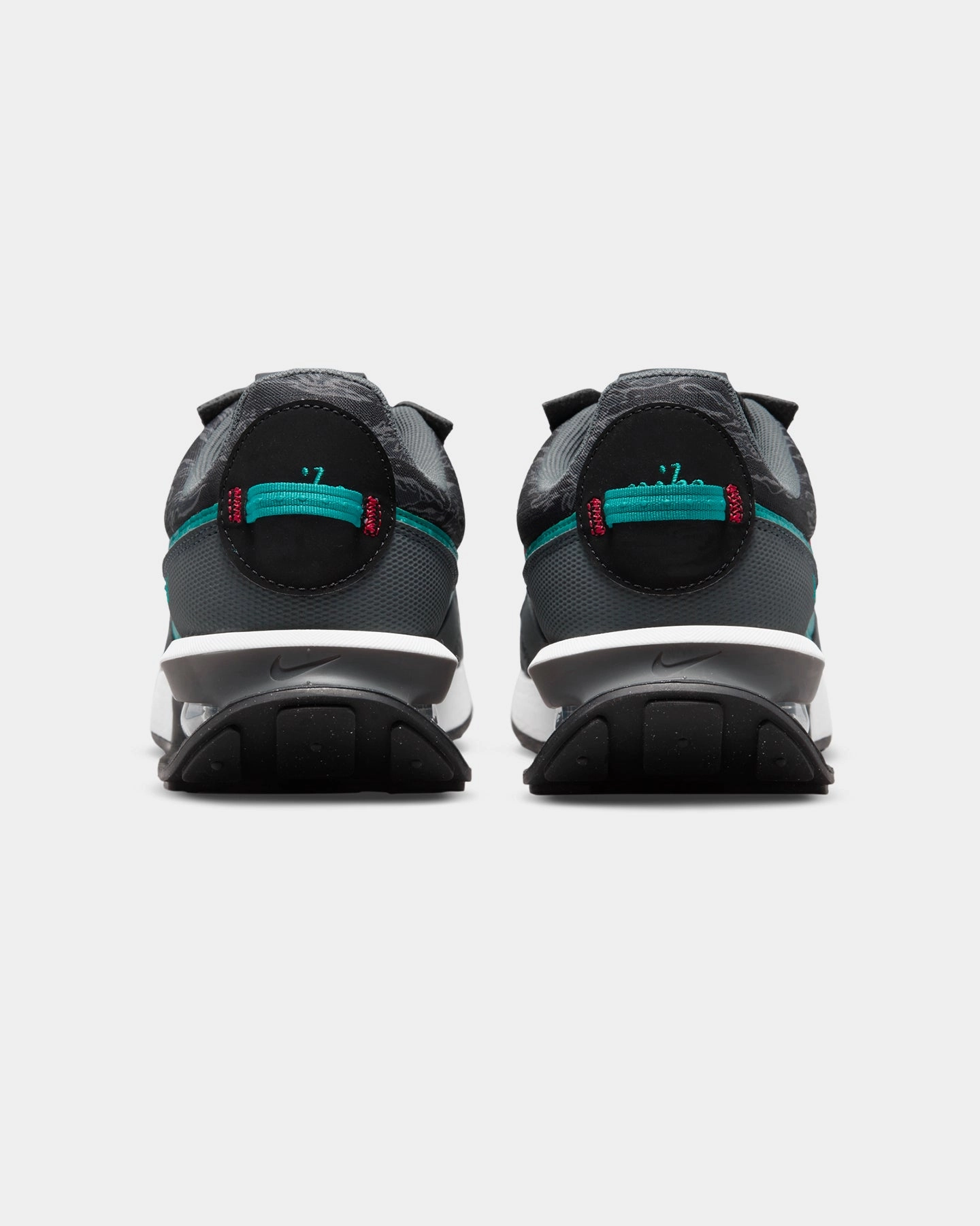 Slip-resistant support Nike Air Max Pre-Day SE Black/Anthracite/Iron Grey/Fresh Water