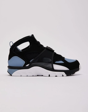 Nike Air Trainer Huarache Impact Diffusion Technology Tear Resistant Mesh