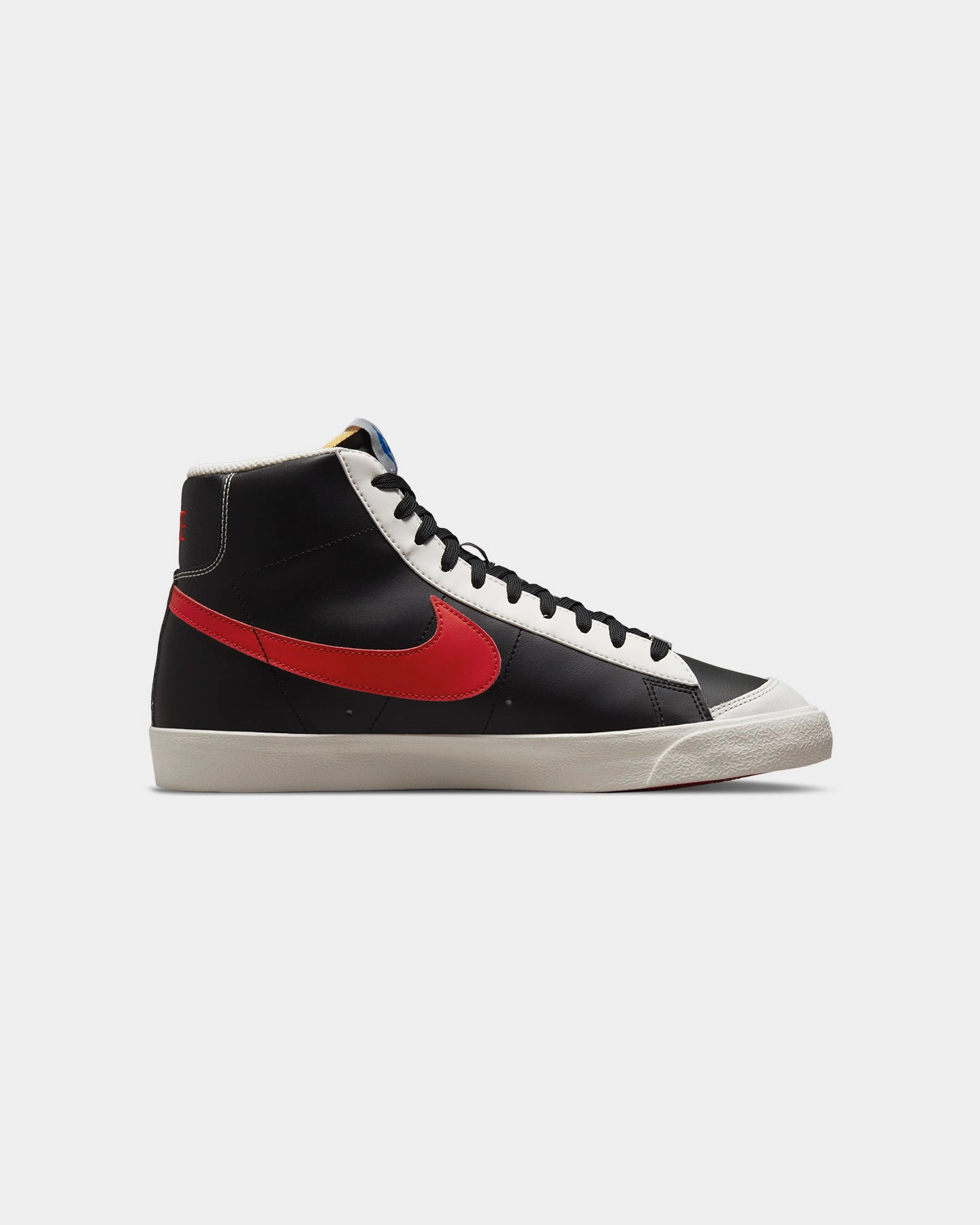 Nike Blazer Mid '77 EMB Sail/Black mass - produced