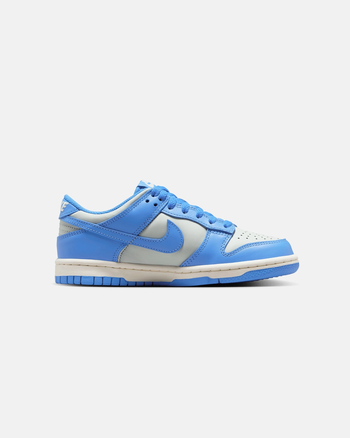 Nike Kids' Dunk Low (GS) Light Silver/Lt Photo Blue-Sail Recycled Composite Materials Cushioned Comfort