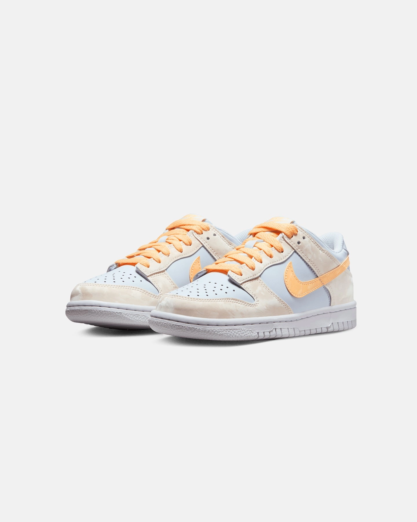 Ergonomic Lacing System Shock Diffusion Nike Kids' Dunk Low (GS) Pale Ivory/Melon Tint/Football Grey