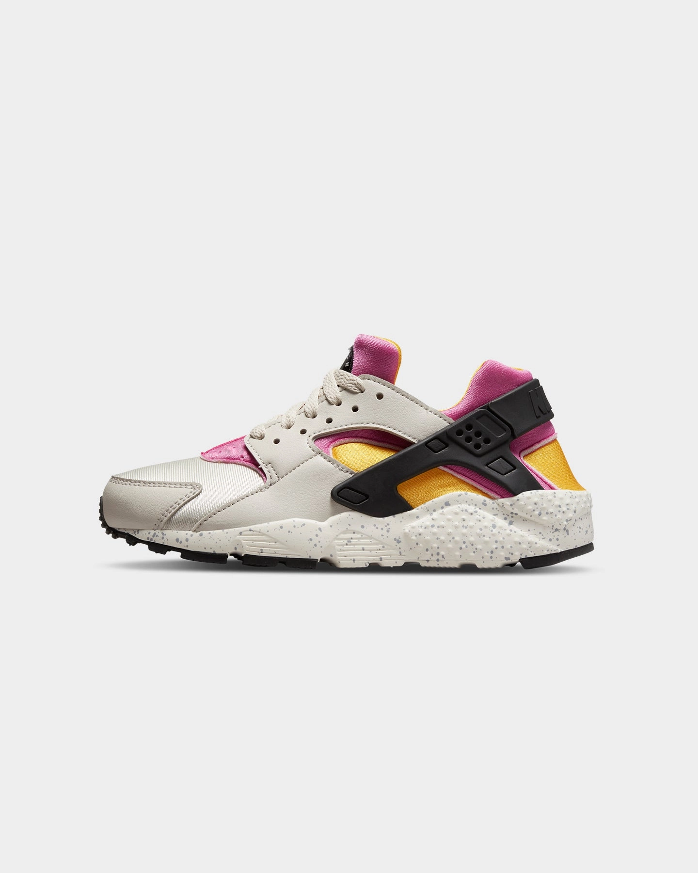 Non Toxic Components Nike Kids' Huarache Run (GS) Light Bone/Lethal Pink