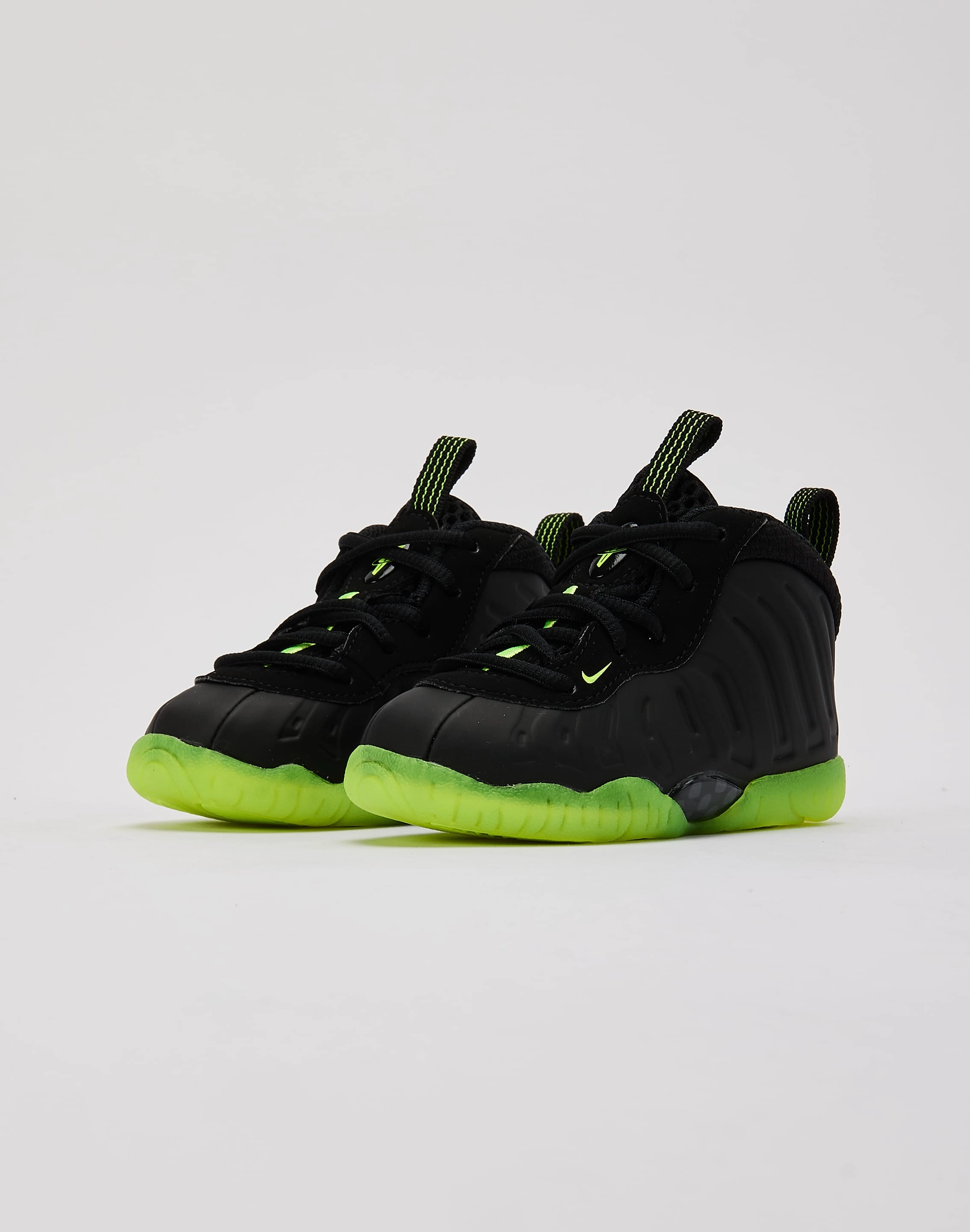 Victory Walk Performance Fit Design Nike Little Posite One 'Black Volt' Toddler
