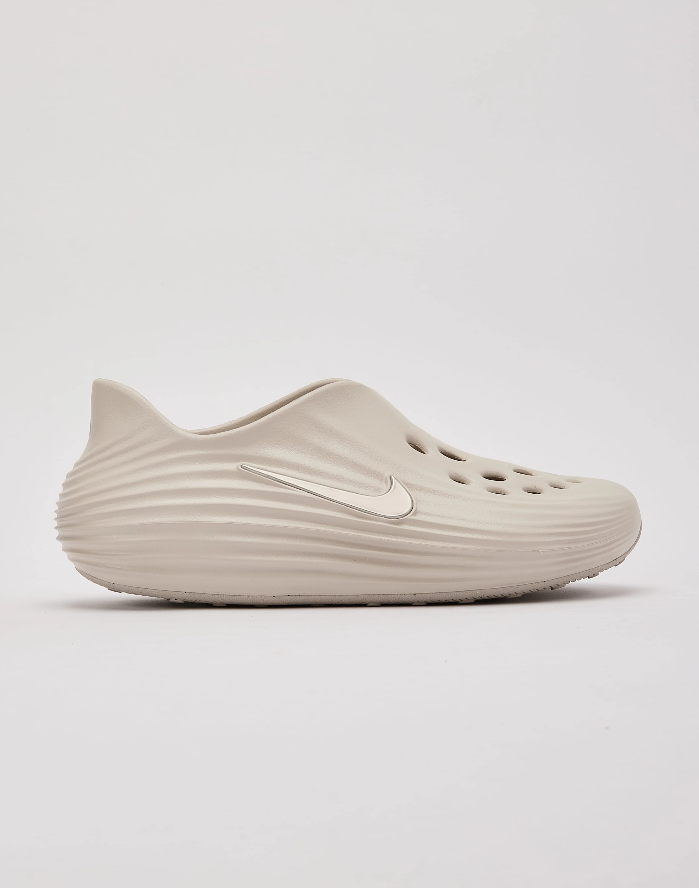 Zero Drop Platform Compression Zones Nike ReactX Rejuven8