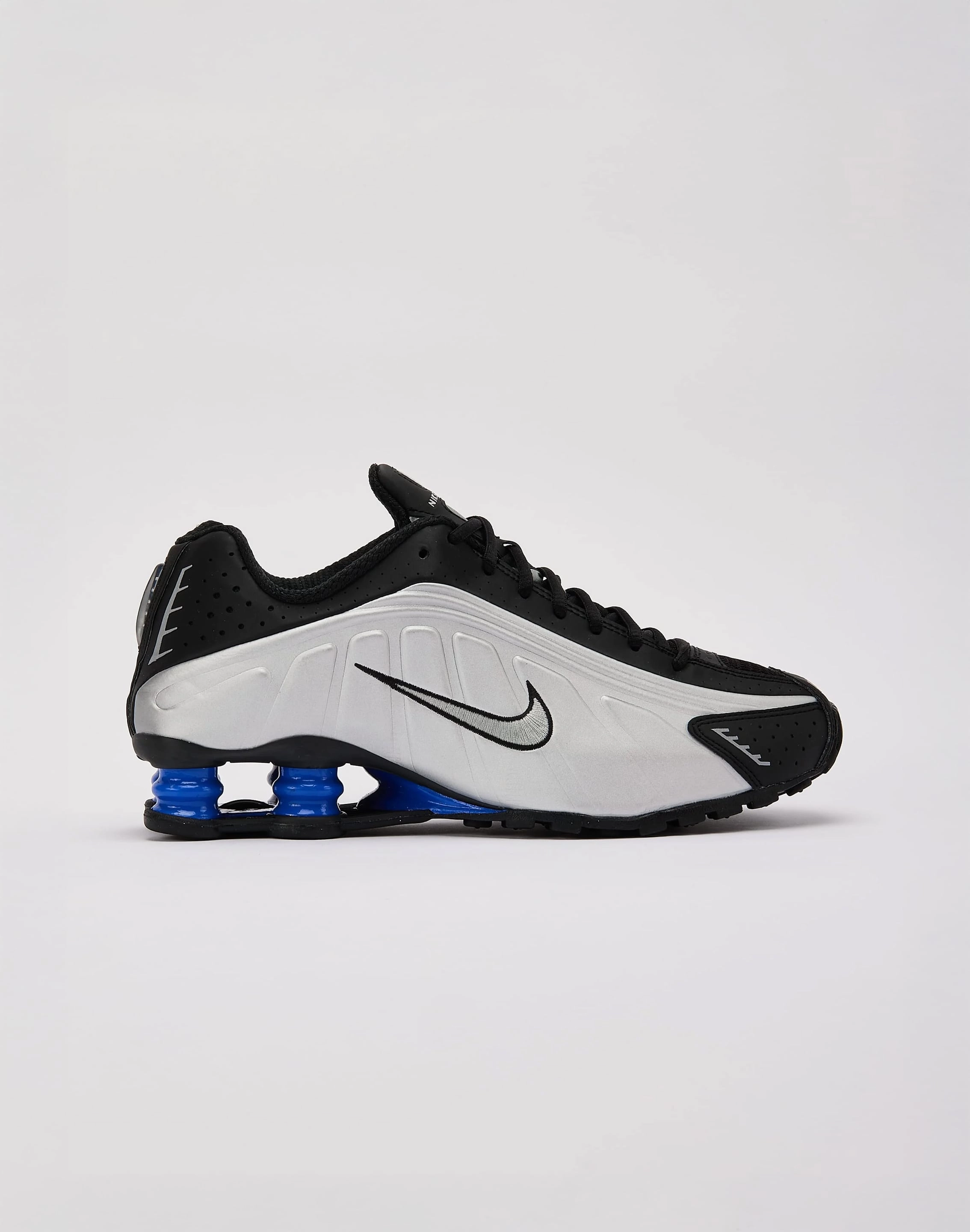 Nike Shox R4 Lace Up Closure System Multi Density Outsole