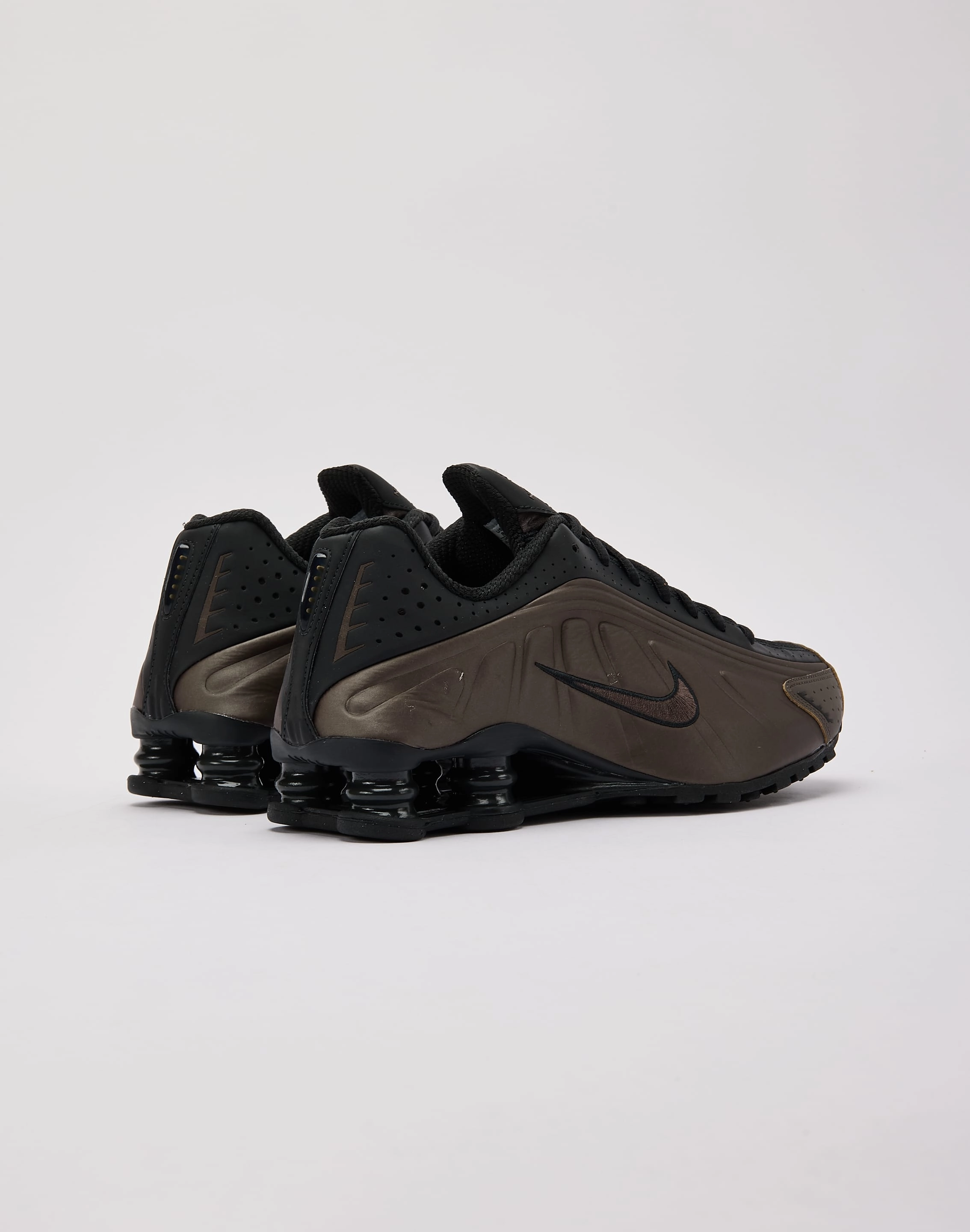Vibration Dampening Tech Elite Athlete Nike Shox R4