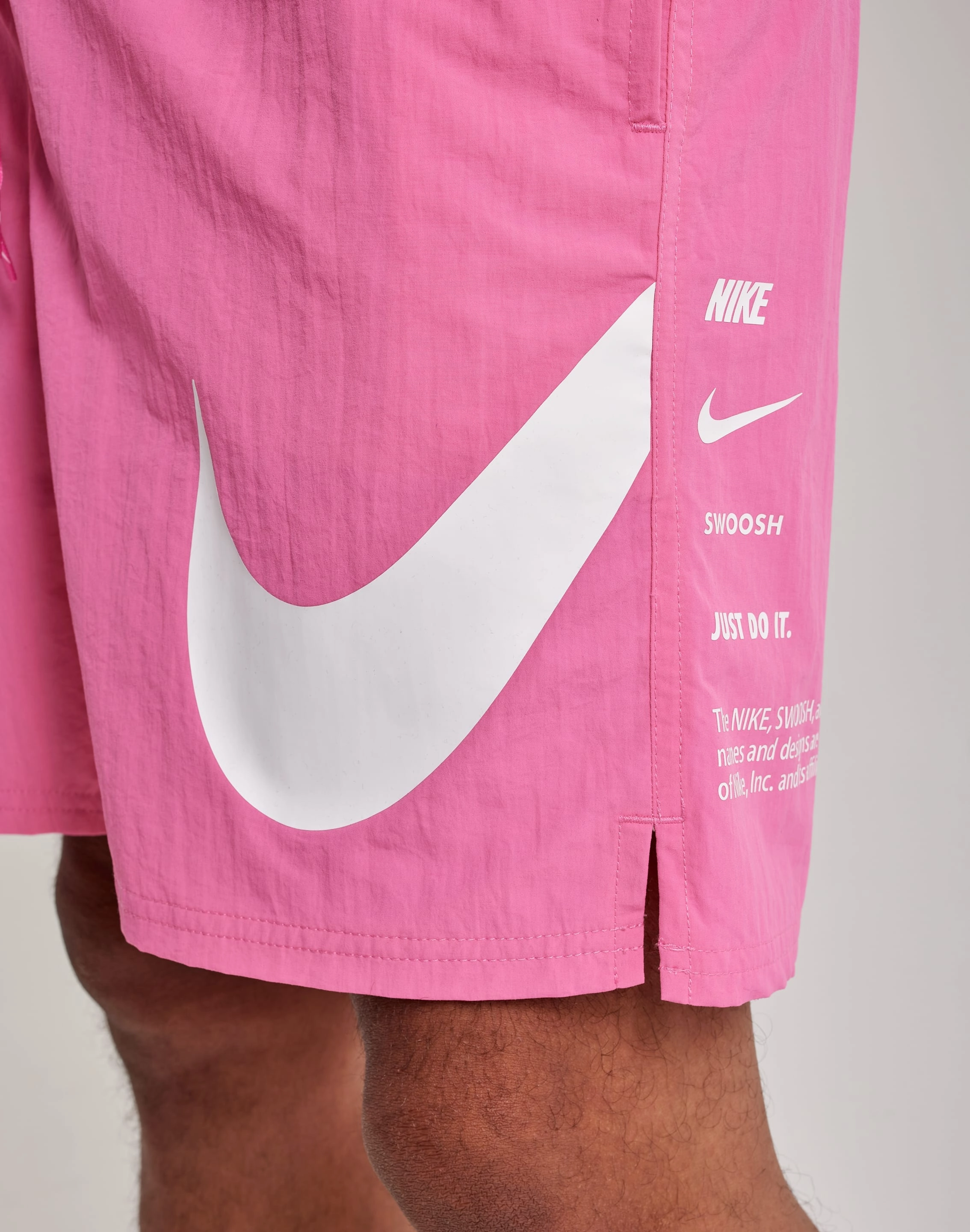 Nike Swim 7" Volley Shorts label