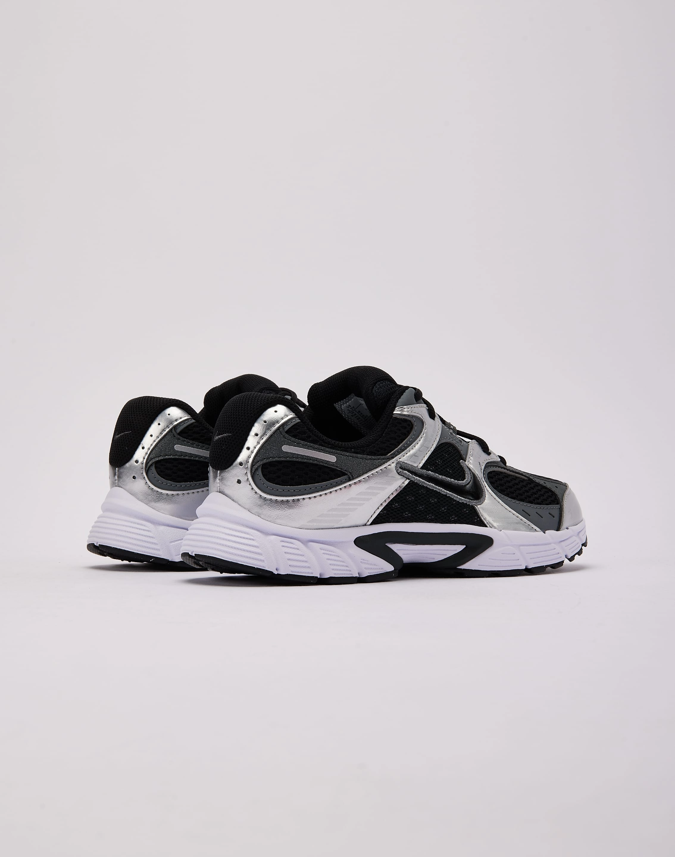 Nike V5 RNR Grade-School Eco friendly materials polka-dot