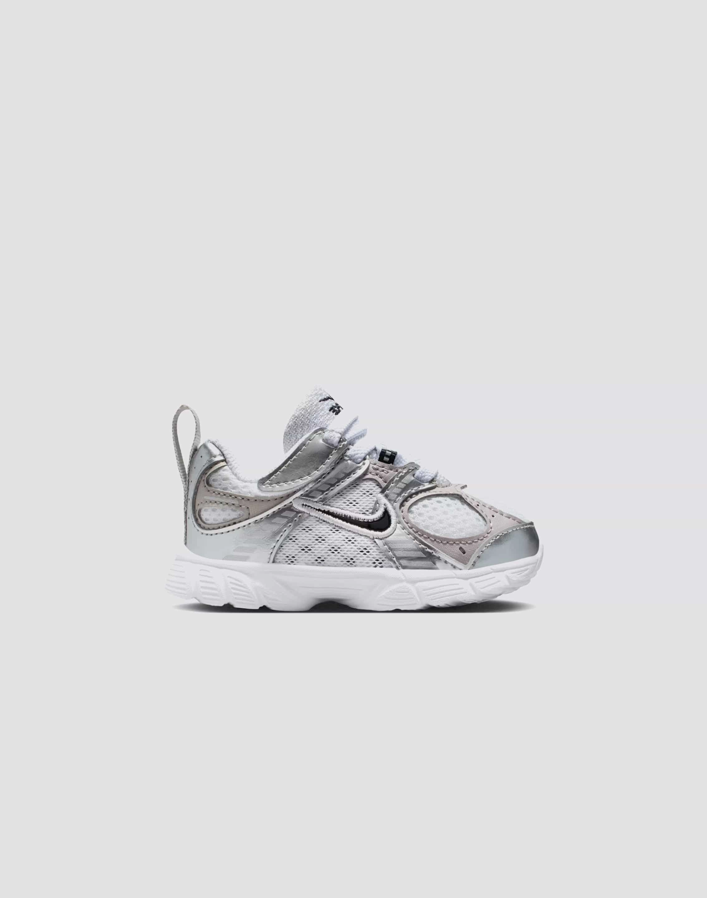 warm - weather shoes Average Nike V5 RNR Toddler