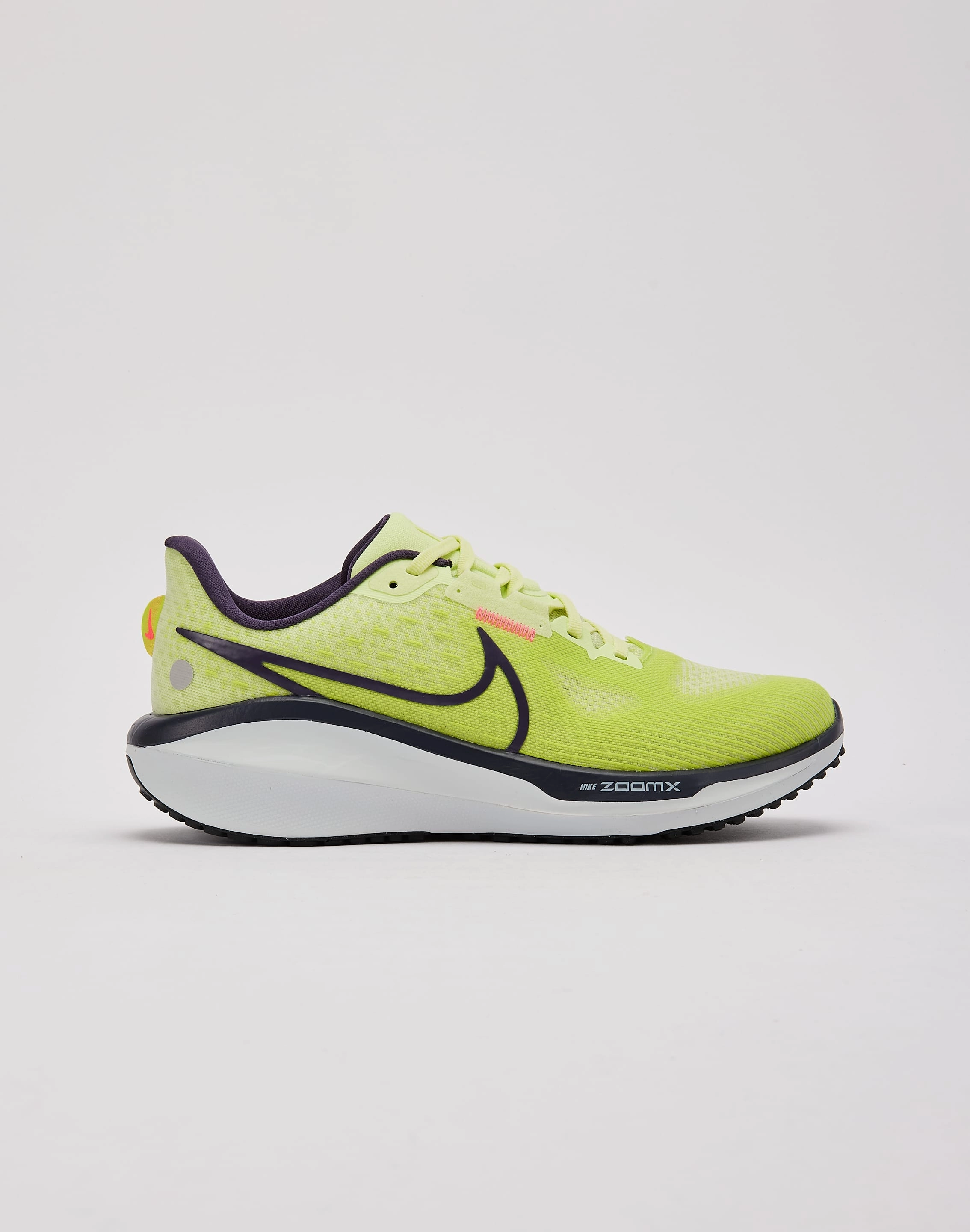 Nike Vomero 17 Neutral design