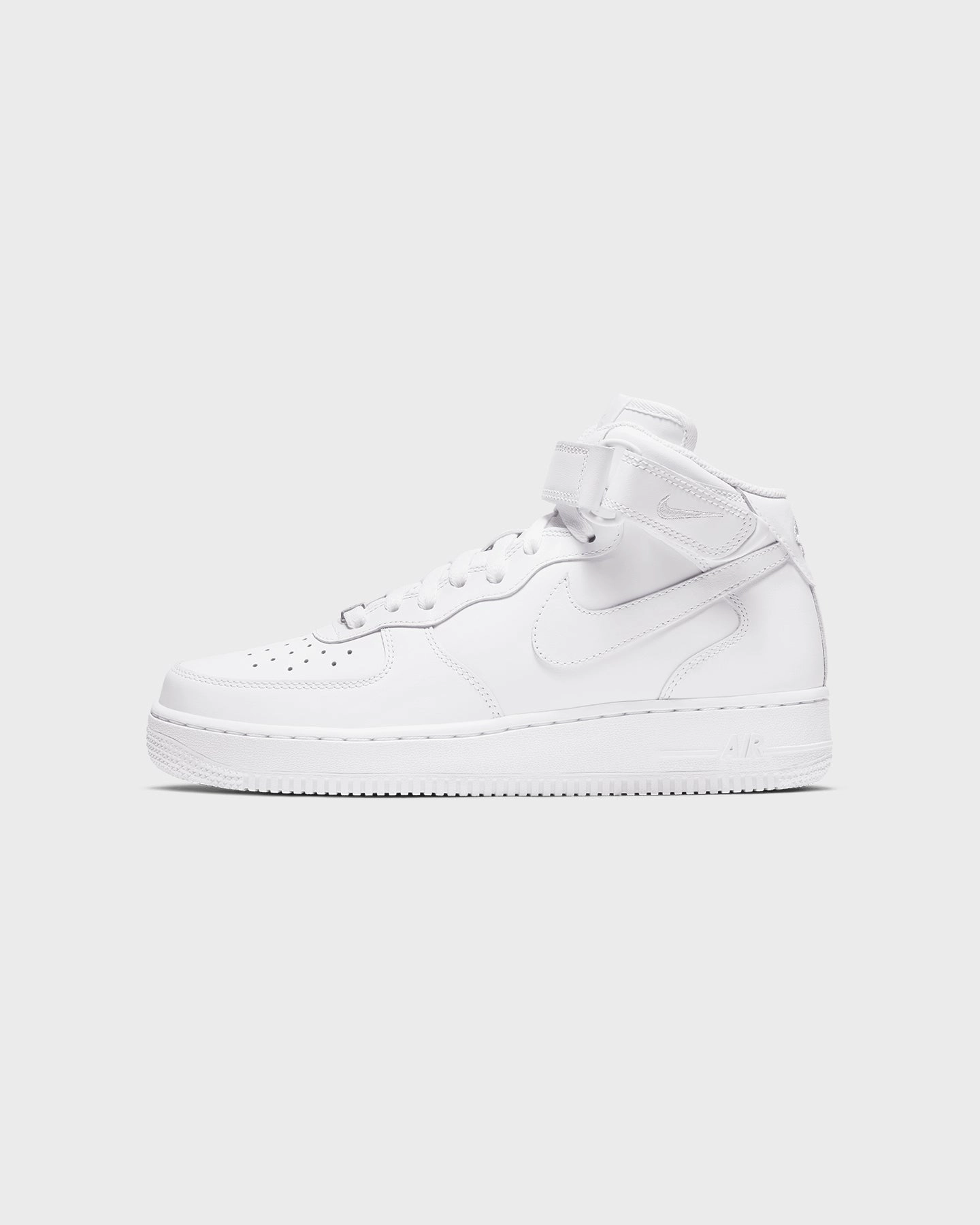 Nike Women's Air Force 1 '07 Mid White/White passionate runners' shoes