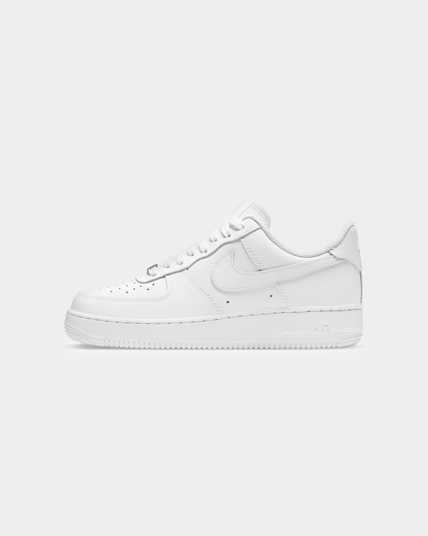 Nike Women's Air Force 1 '07 White/White/White Reliable Wear Impact Diffusing Heel