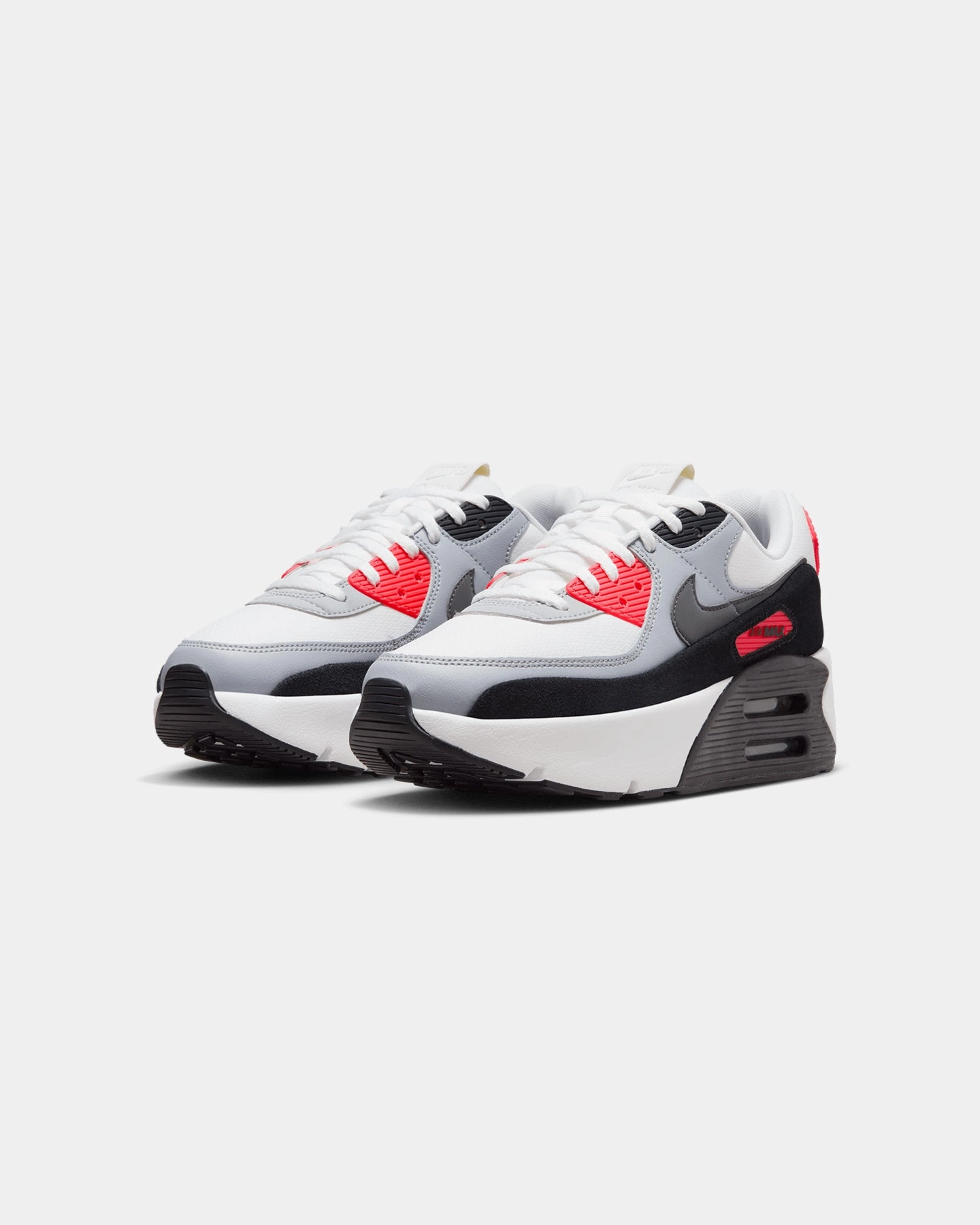 Timeless traction Nike Women's Air Max 90 LV8 Summit White
