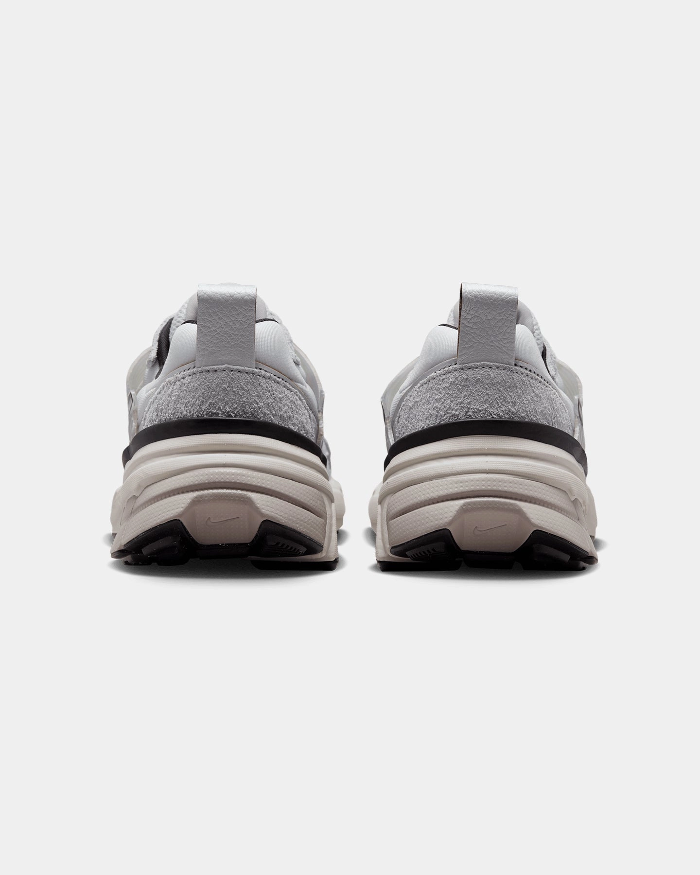 Ultra Cushioned Midsole Nike Women's V2K Run Pure Platinum/Chrome