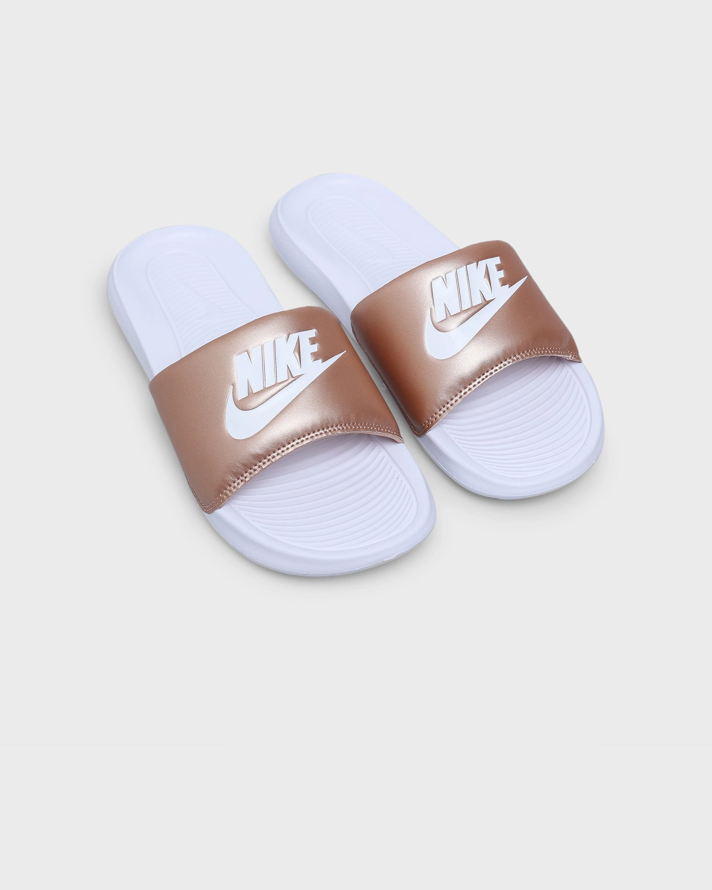 cycling equipment Nike Women's Victori One Slide Metallic Red Bronze