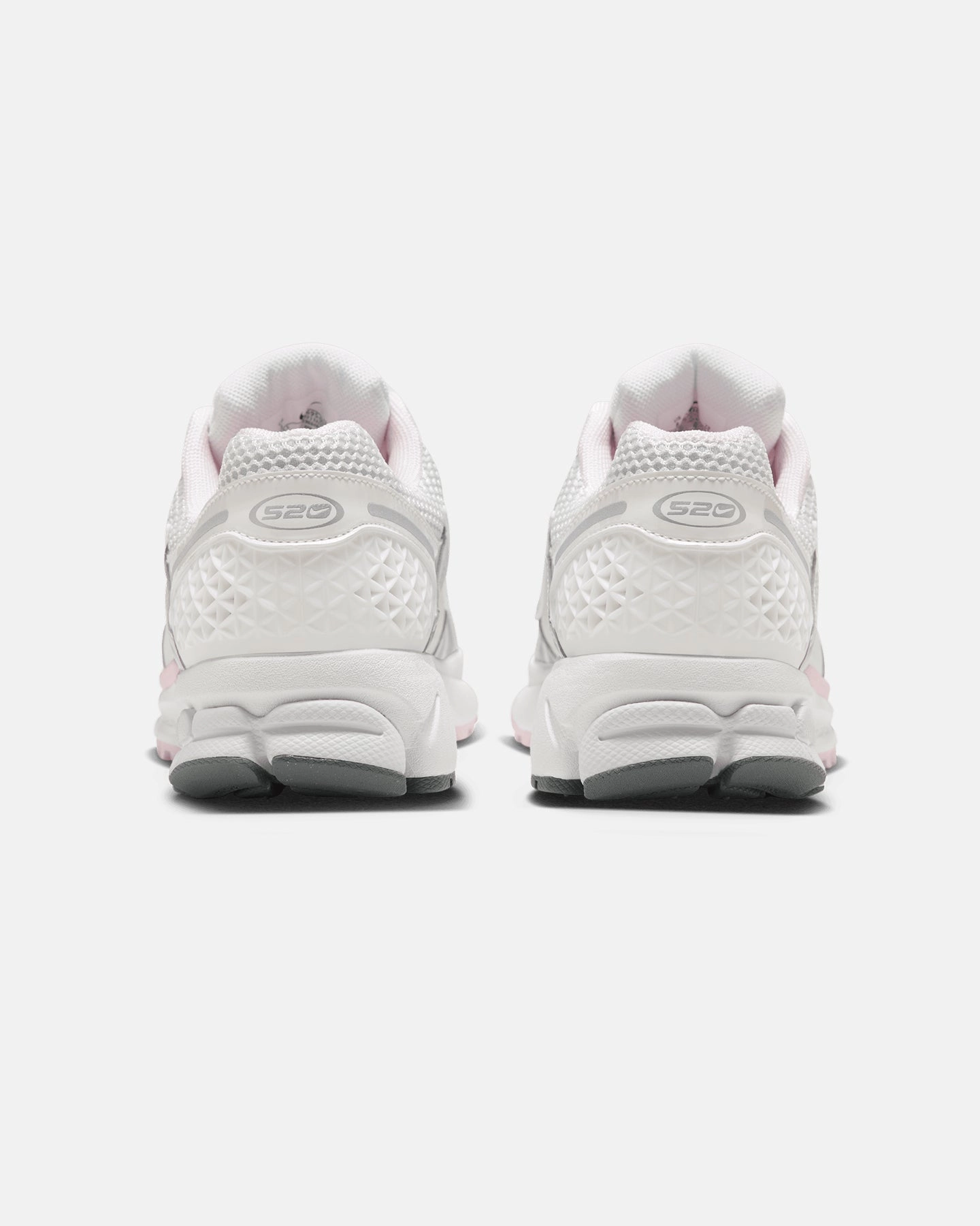 traveler - style Glam support Nike Women's Zoom Vomero 5 Photon Dust/Metallic Silver-Summit White