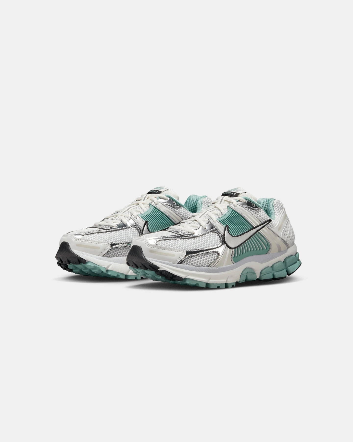 Nike Women's Zoom Vomero 5 Summit White/Metallic Silver-Wolf Grey Mobility