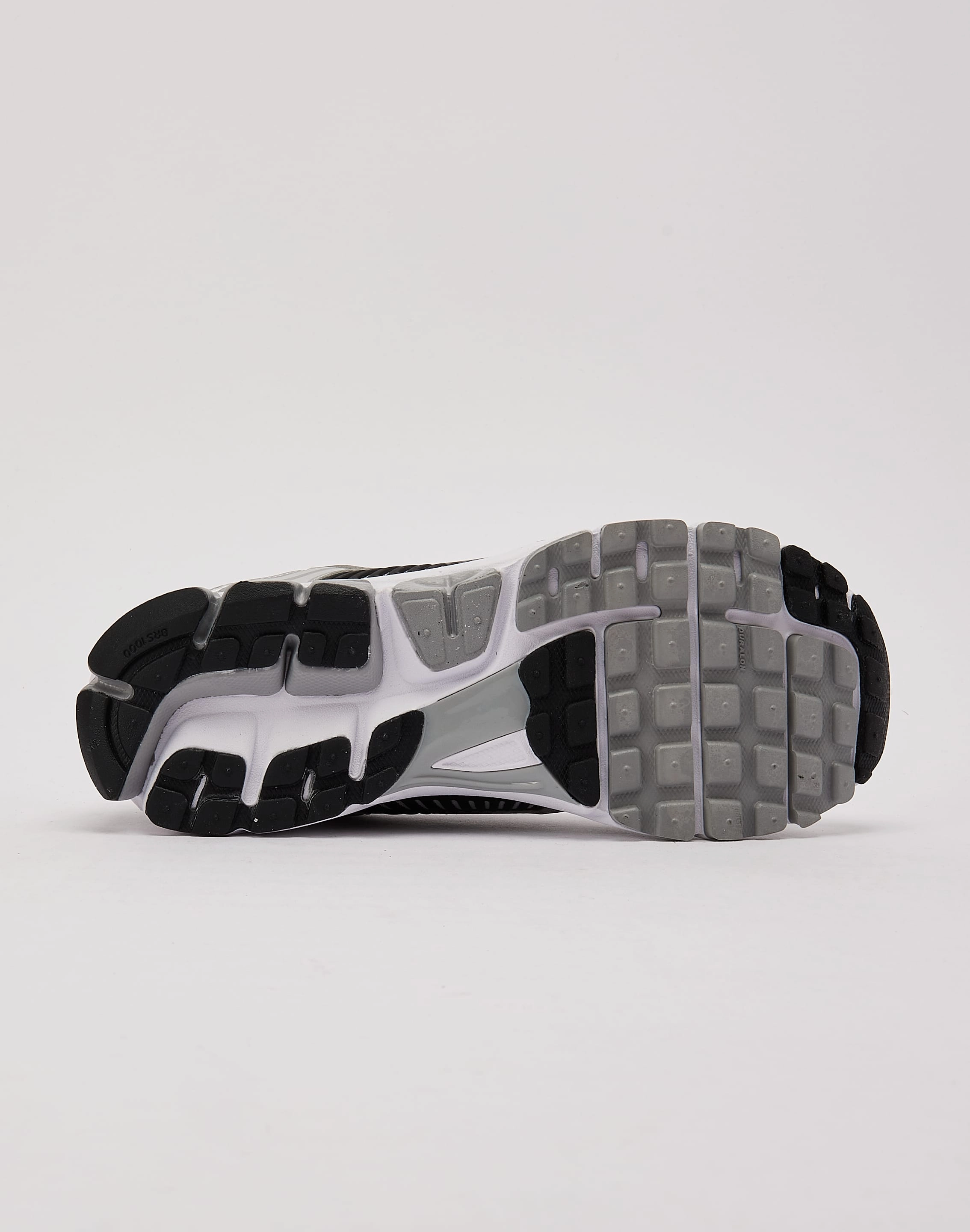 Nike Zoom Vomero 5 Adaptive cushion