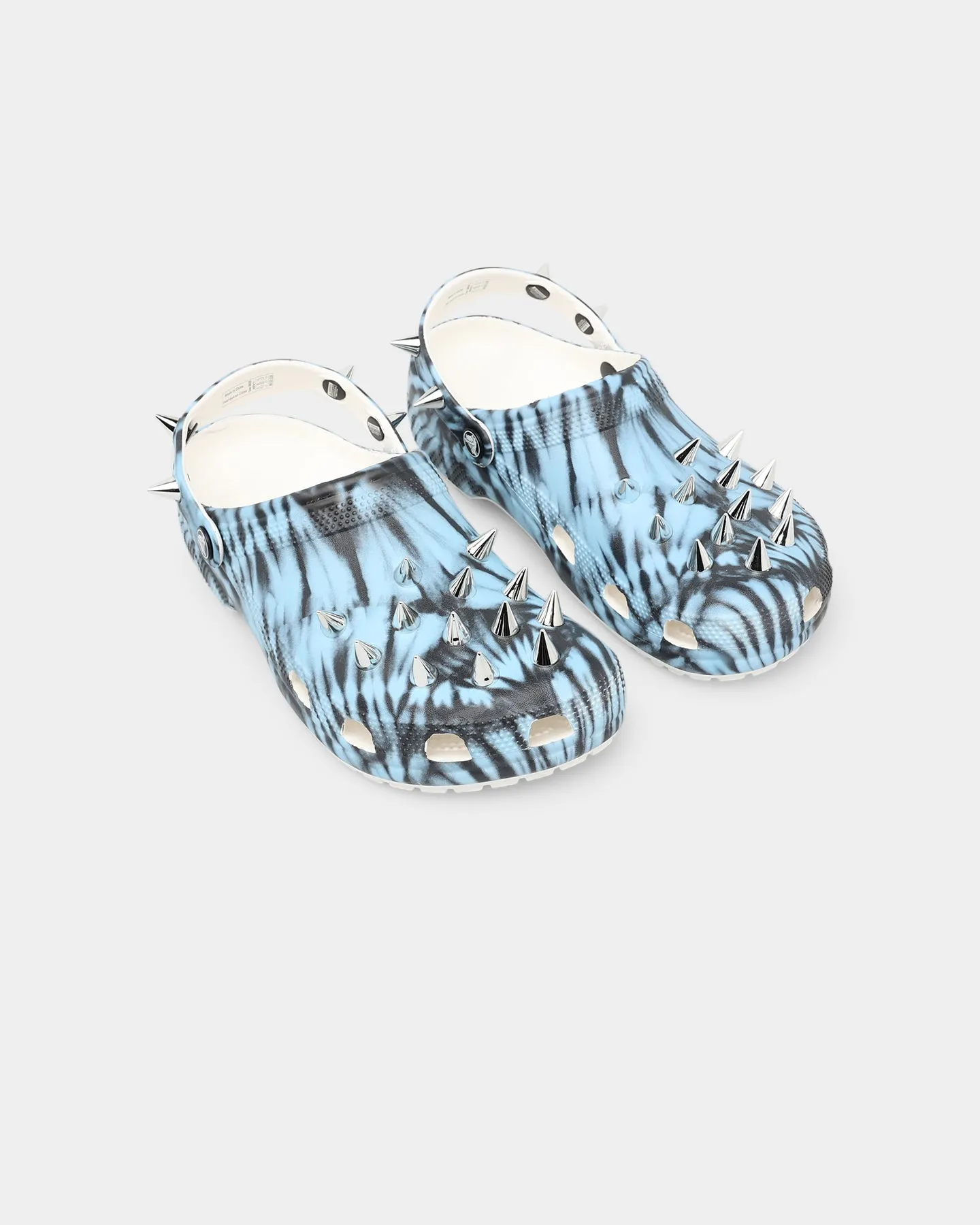 Crocs Classic Rebel Rebel Clog Black Smart cushioning Ultra Grip Outsole Texture