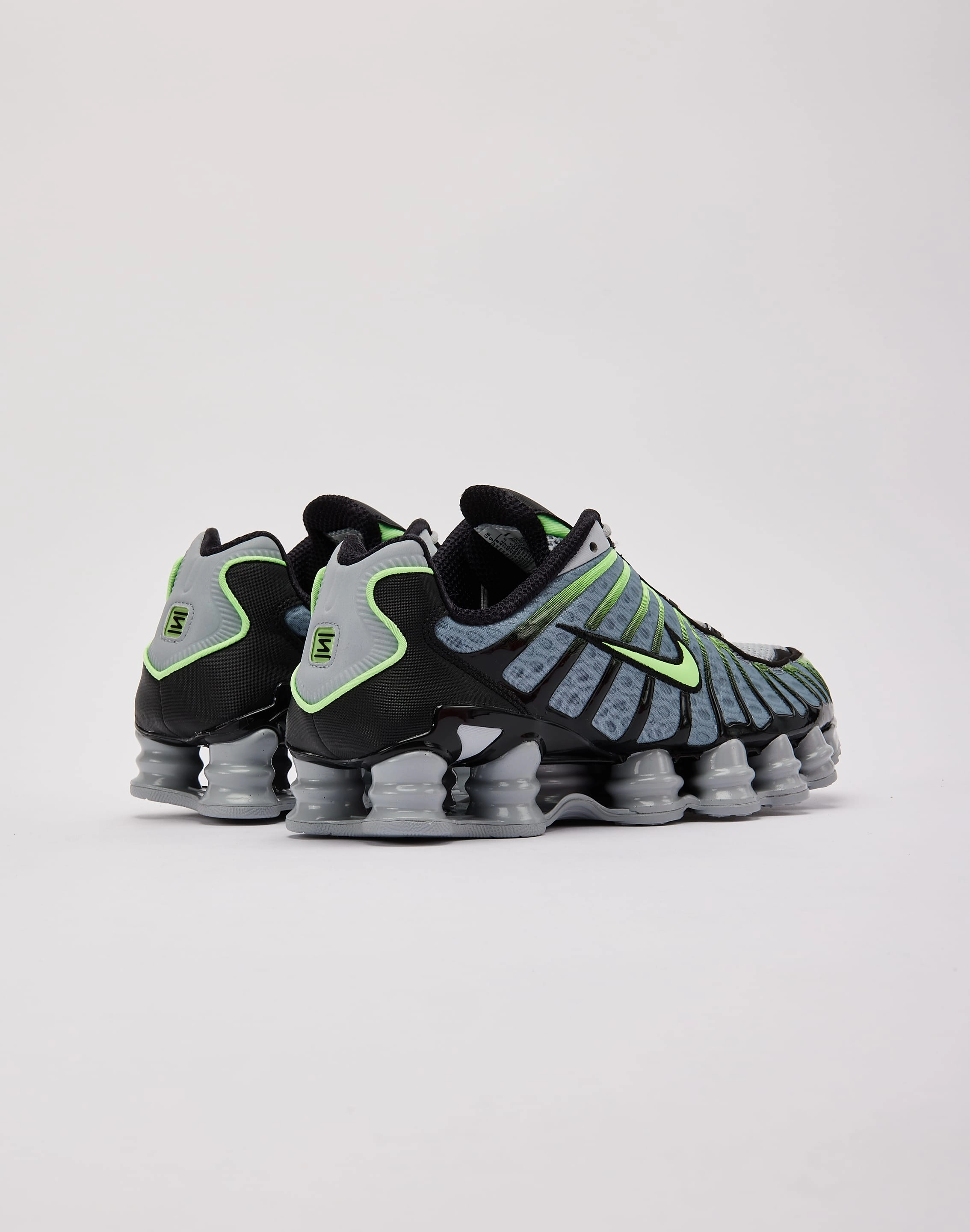 Knit Fabric Construction Zonal Flexibility Nike Shox TL