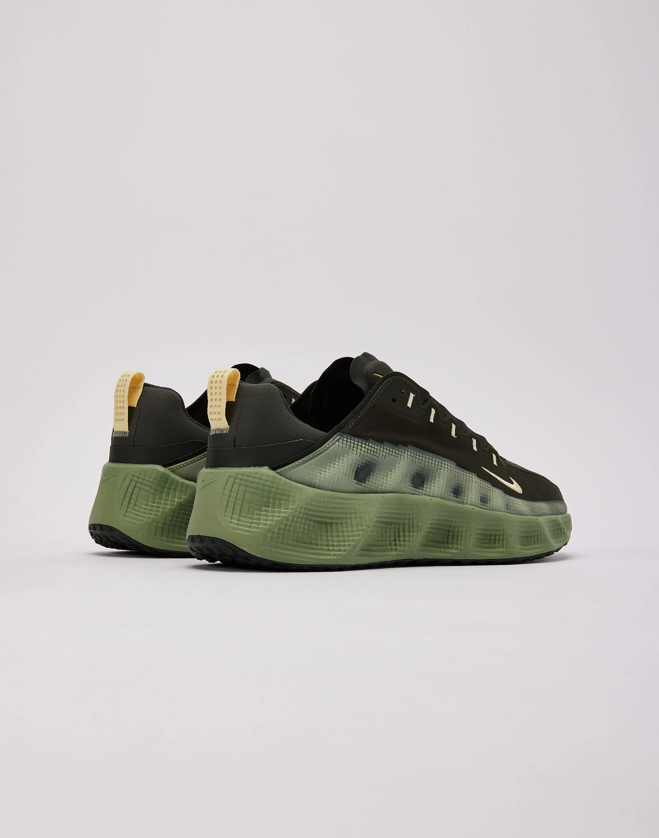 Nike Ava Rover Foot Stability Comfort Wear