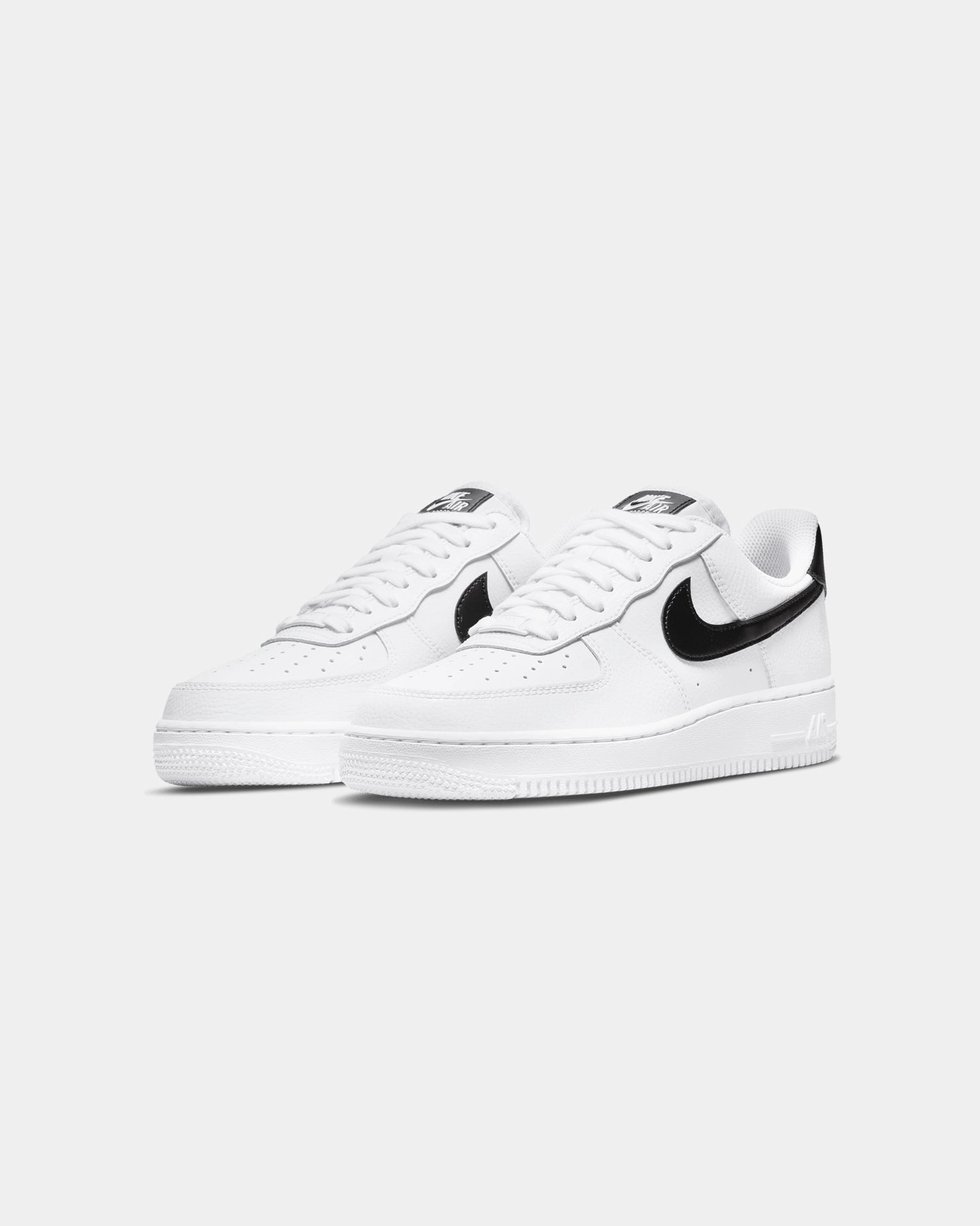 Compression Resistant Midsole Tear Resistant Knit Nike Women's Air Force 1 '07 White/Black-White
