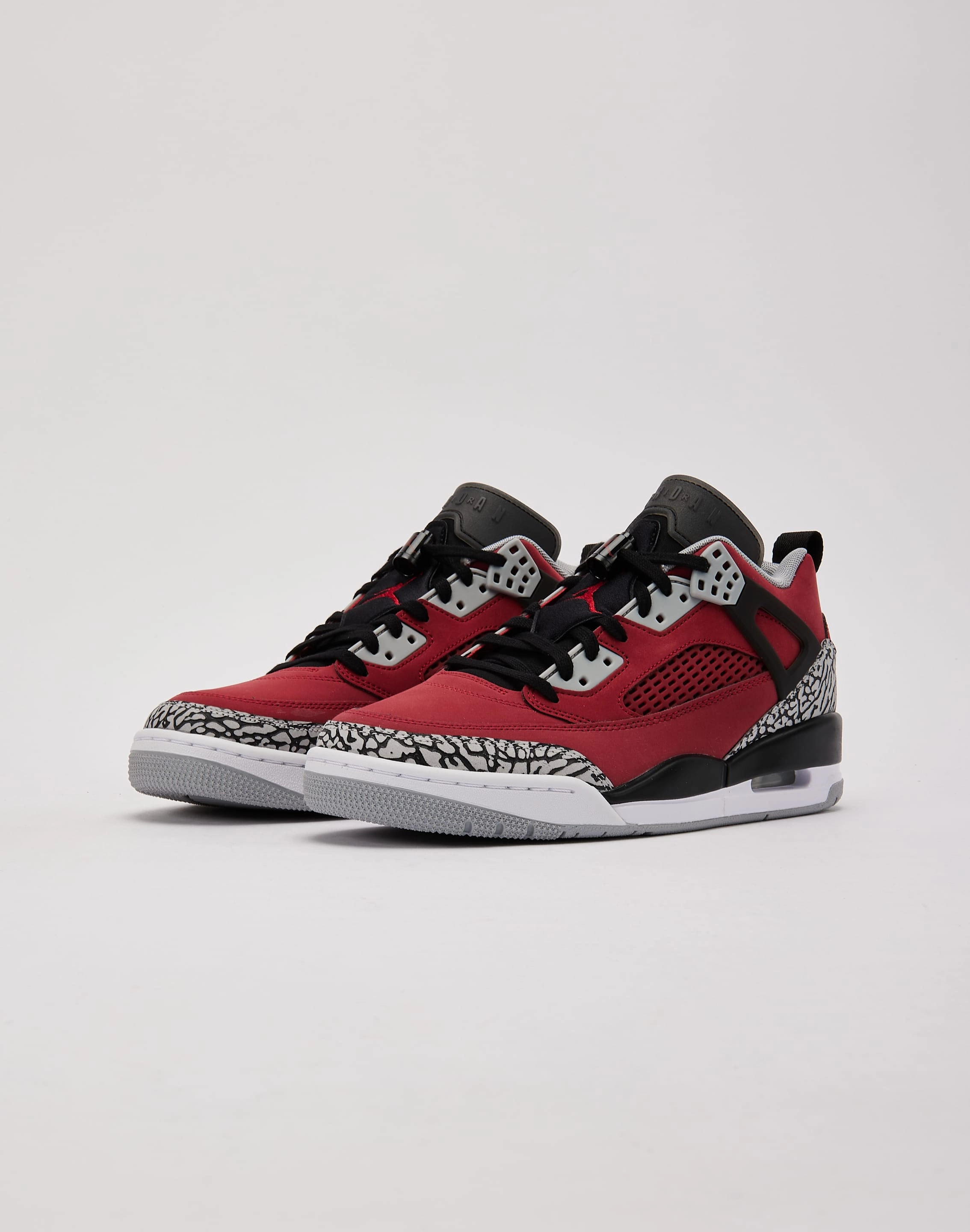 Chill Step Jordan Spizike Low