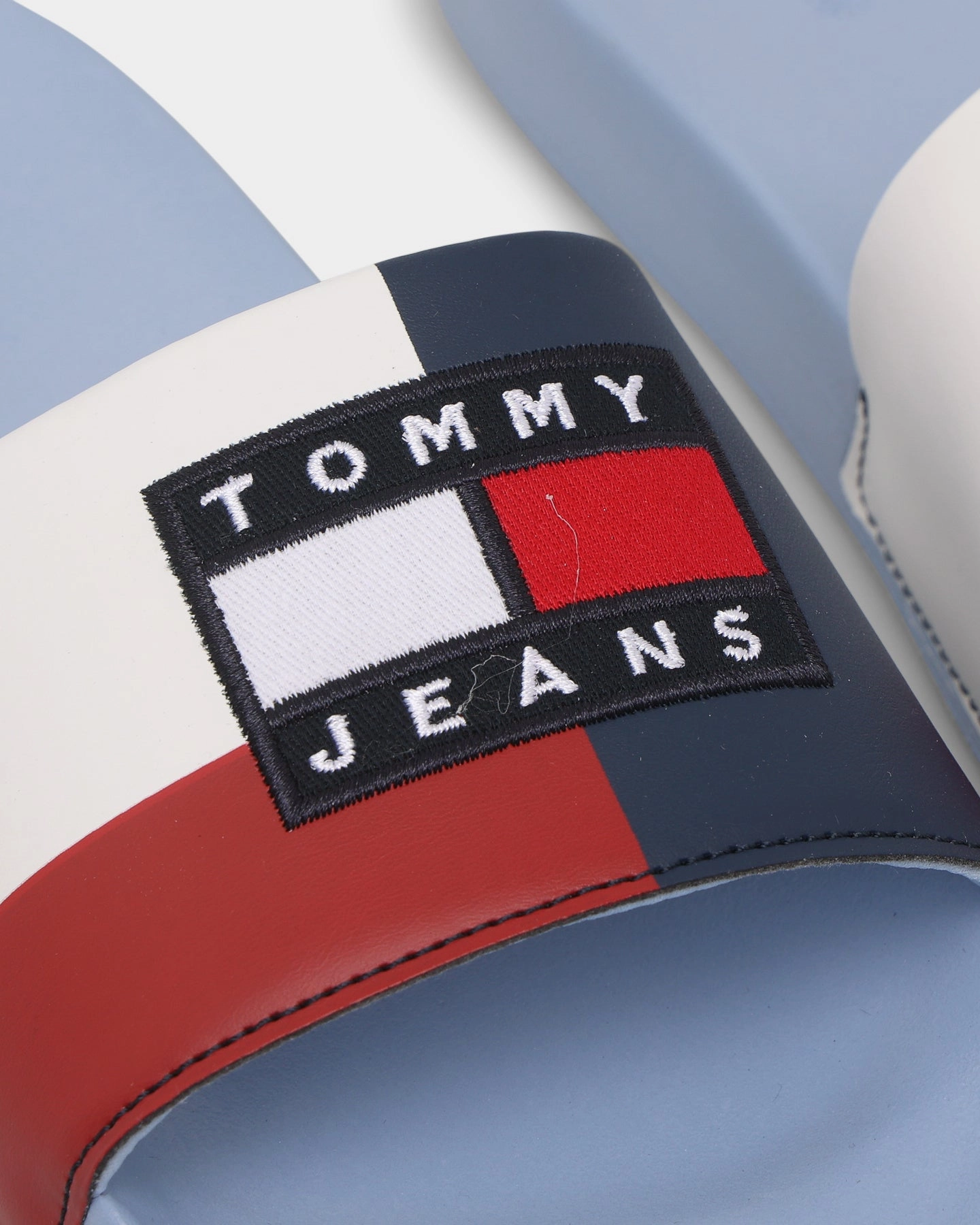 Tommy Jeans Women's TJ Archive Pool Slides Chambray Sky Seamless Toe Box rainy - day shoes