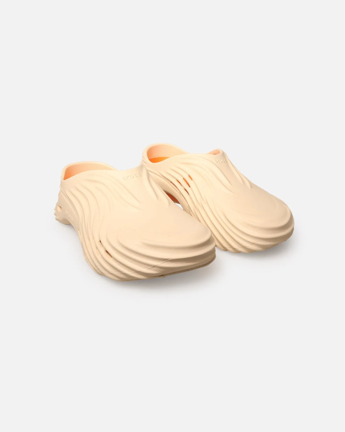 Crocs Echo Wave Vanilla Molded Midsole Tough