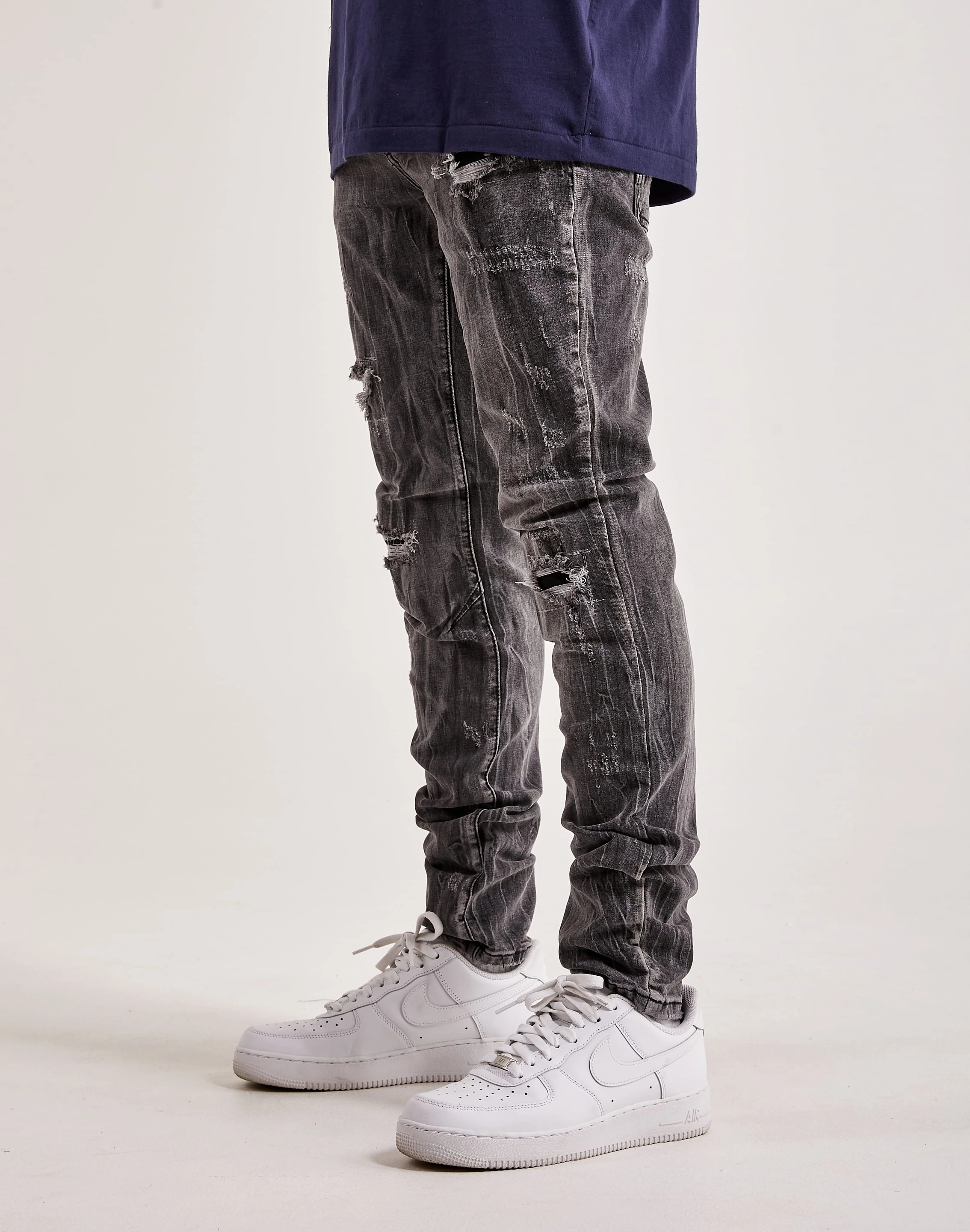 Ultra-soft cushioning travelers' Smoke Rise Rip & Repair Basic Slim Denim