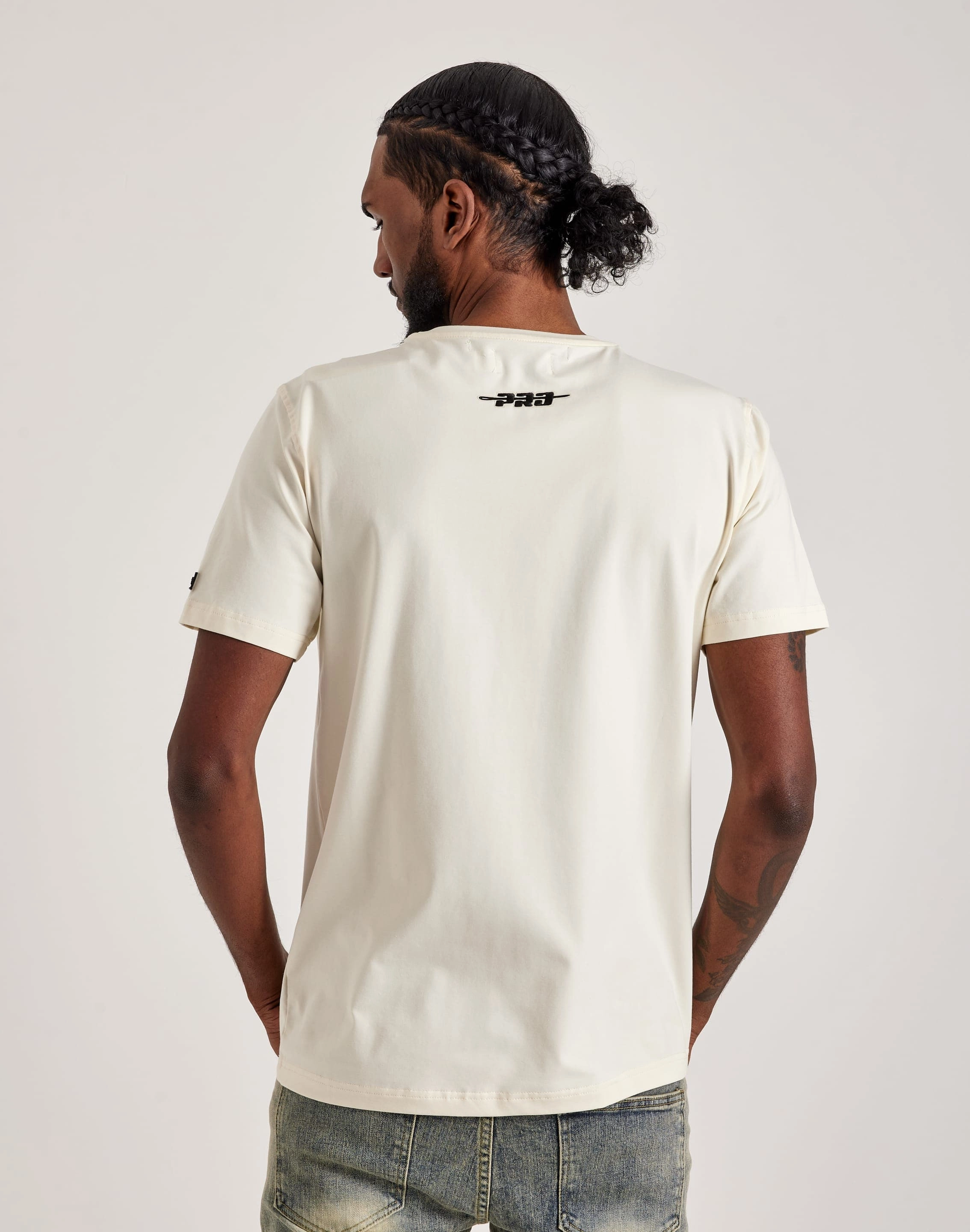 Pro Standard MLB Cleveland Guardians Retro Classic Tee Heel Cushioning Technology monogrammed