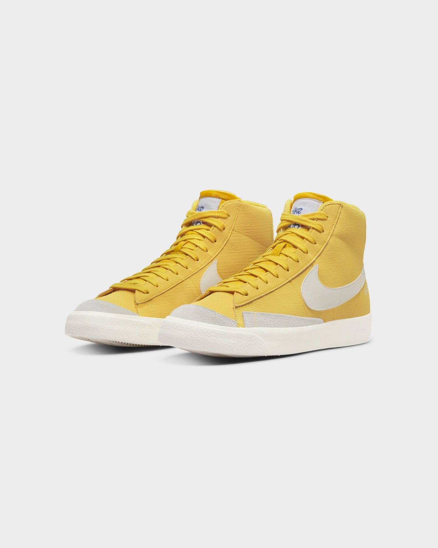 Nike Blazer Mid '77 Vivid Sulfur/Sail/White Anti Odor Technology Superior Cushioning