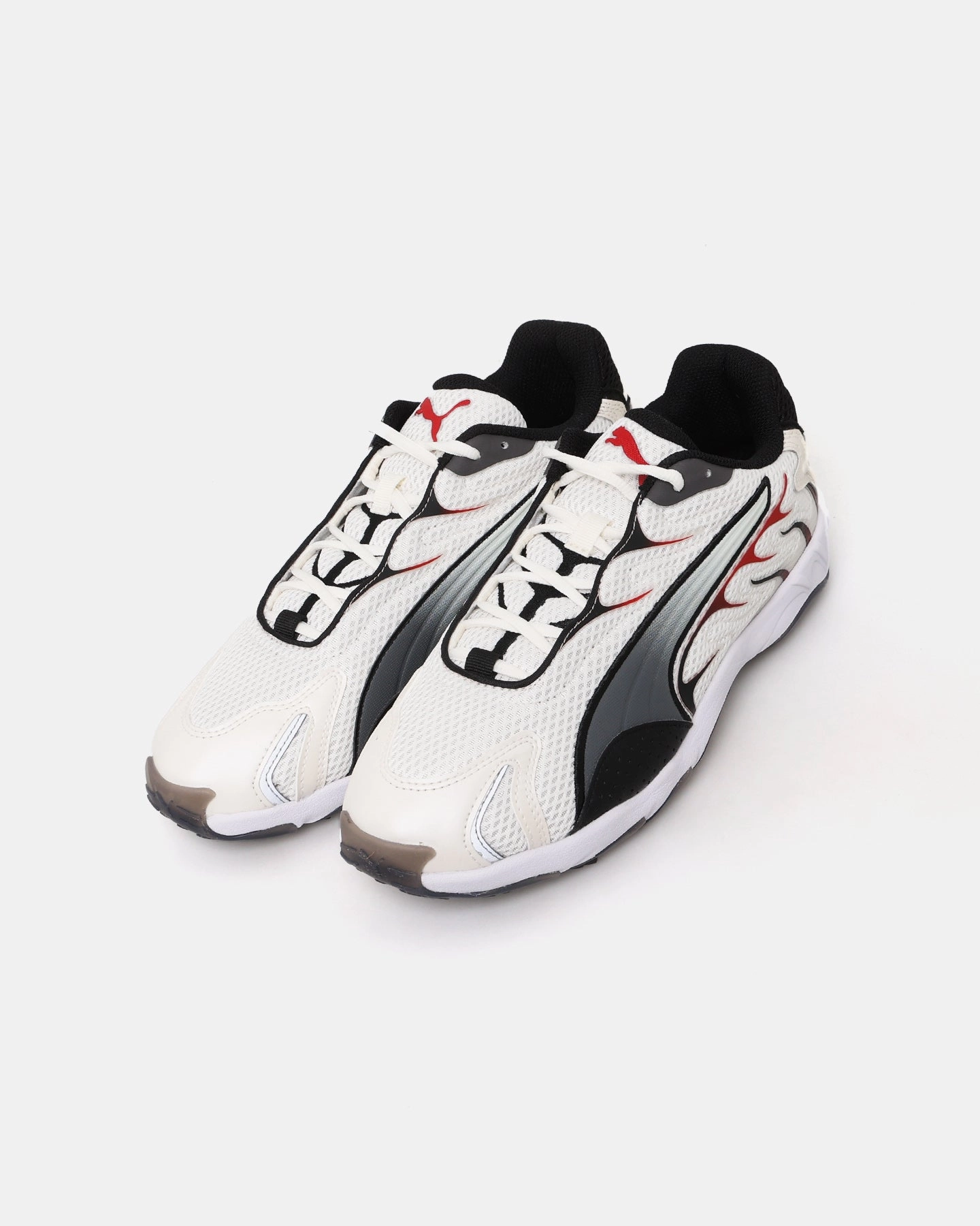 Trend Spot Puma Inhale White