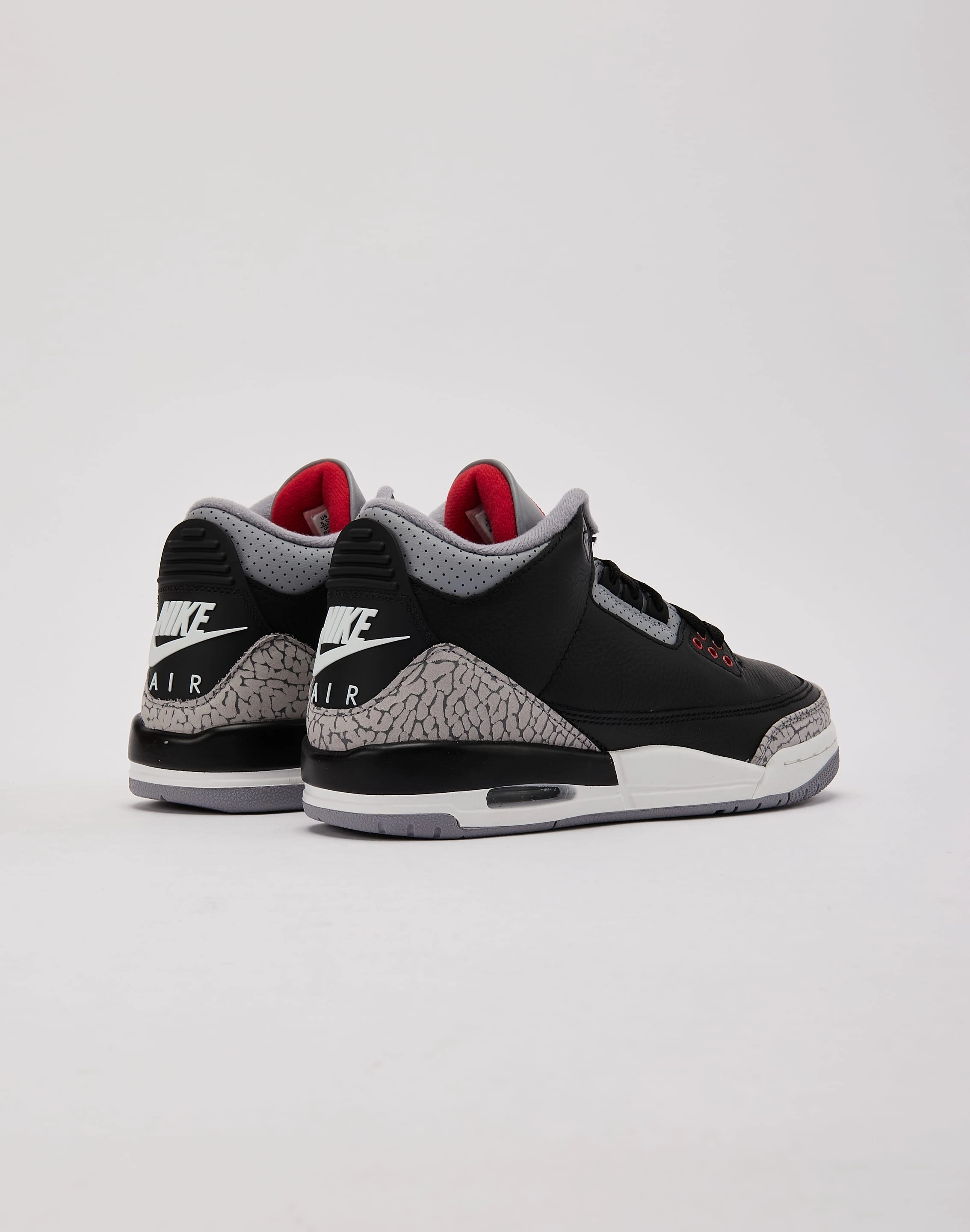 Hyperlock Fit Jordan Air Jordan 3 Retro 'Black Cement' Grade-School