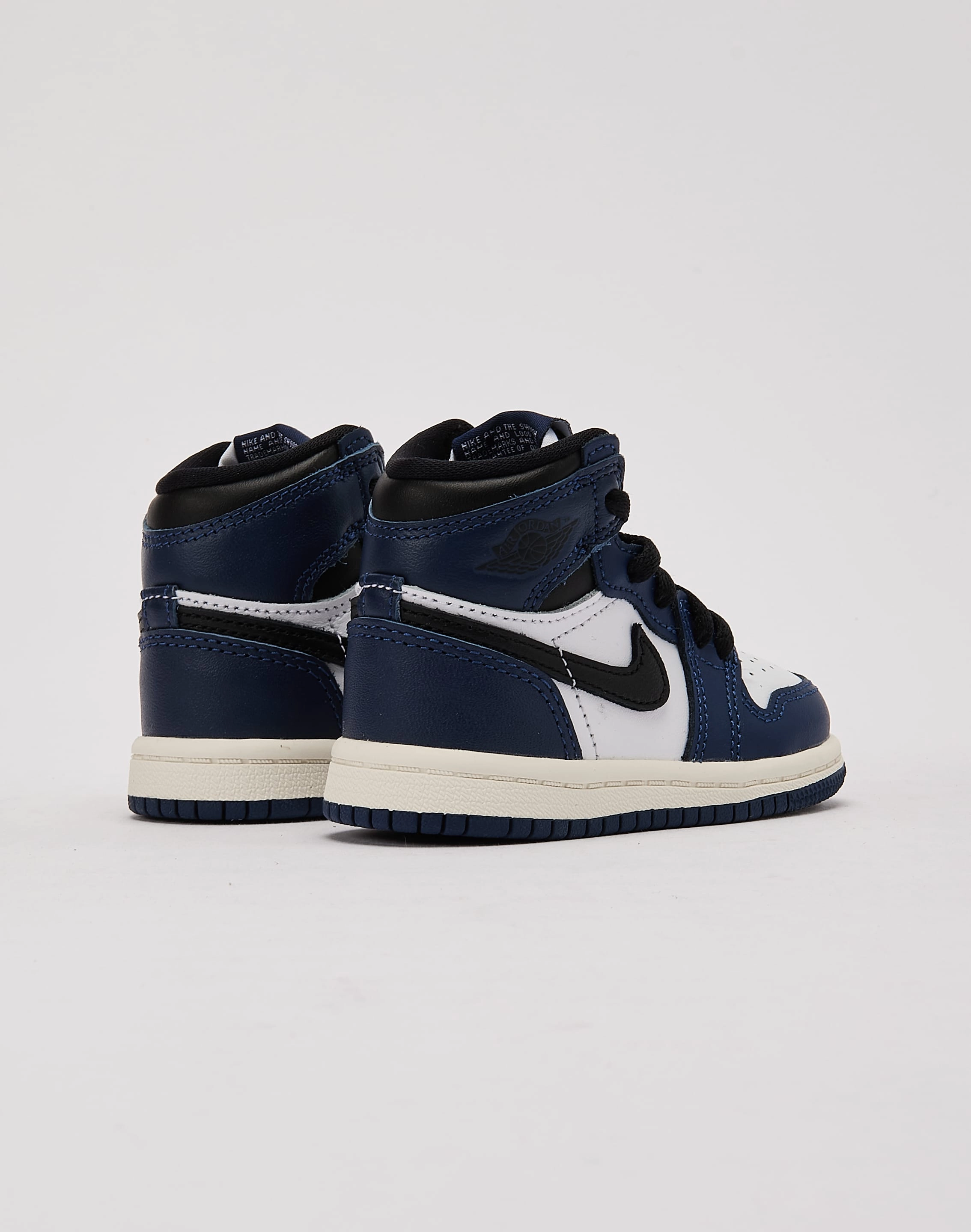 Jordan Air Jordan 1 Retro High OG 'Midnight Navy' Toddler kids' medium Casual flexibility