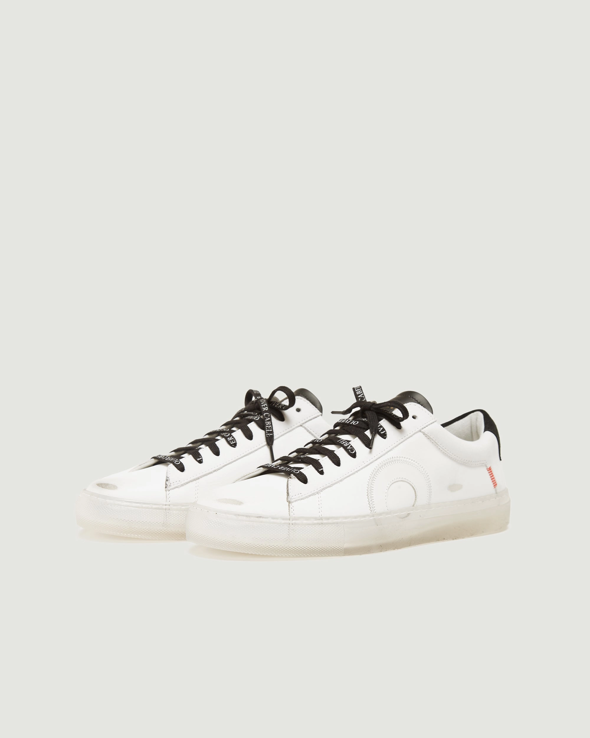 Low 1 | Yin Yang Light Travel Weekend Sport