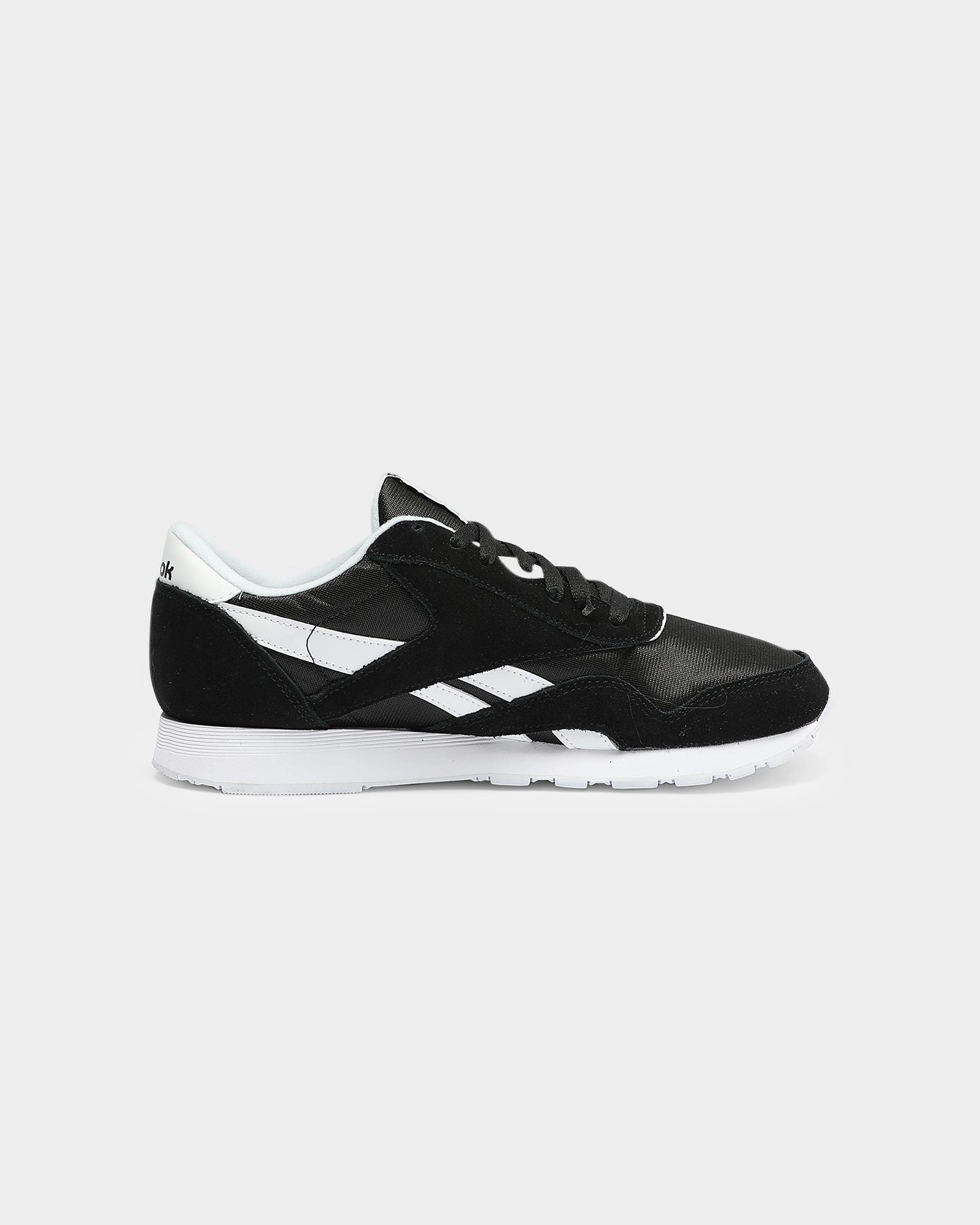 color - scheme Reebok CL Nylon Black/Black/White