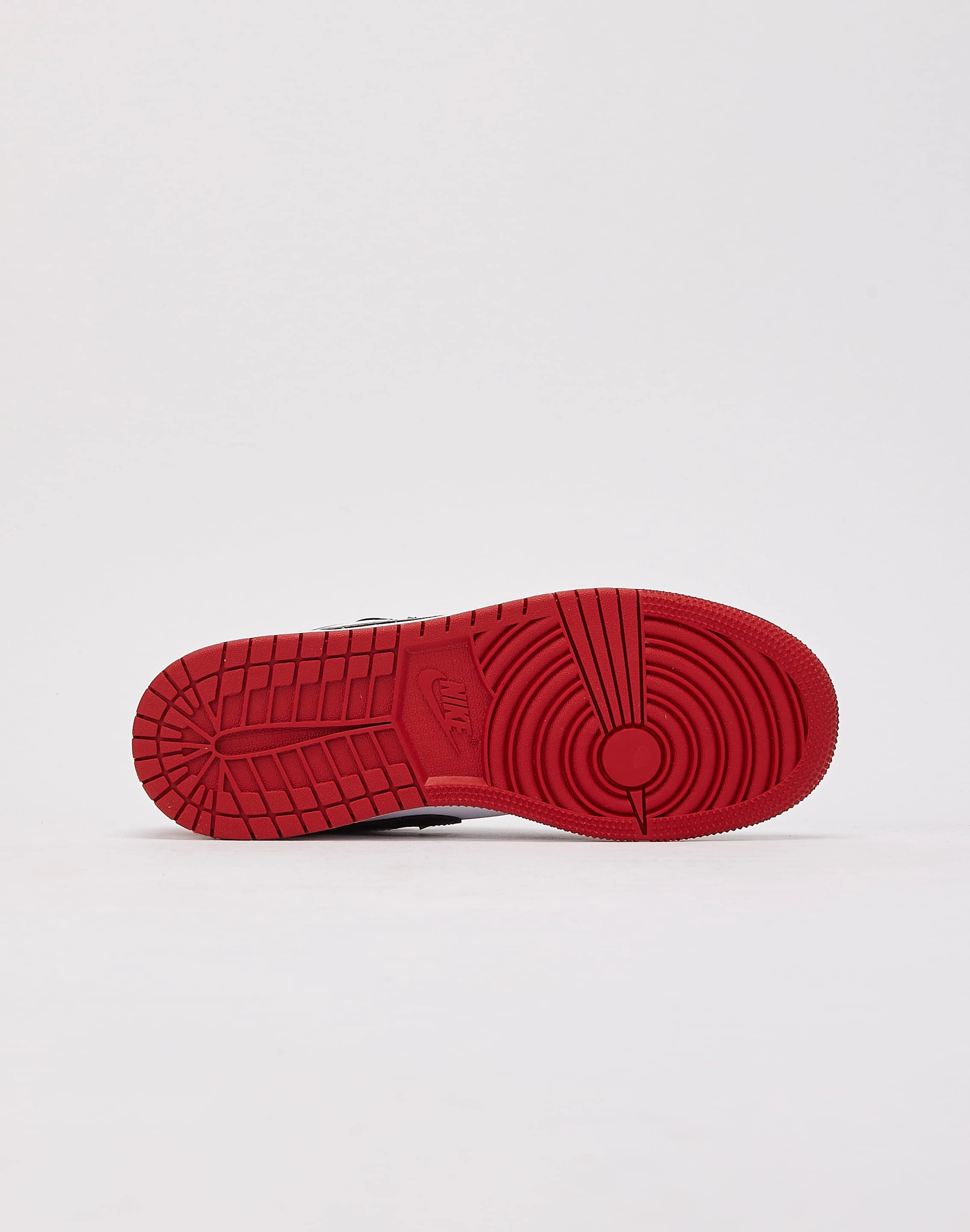 Uniform Weight Distribution FlexibleMidsole Jordan Air Jordan 1 Low Grade-School