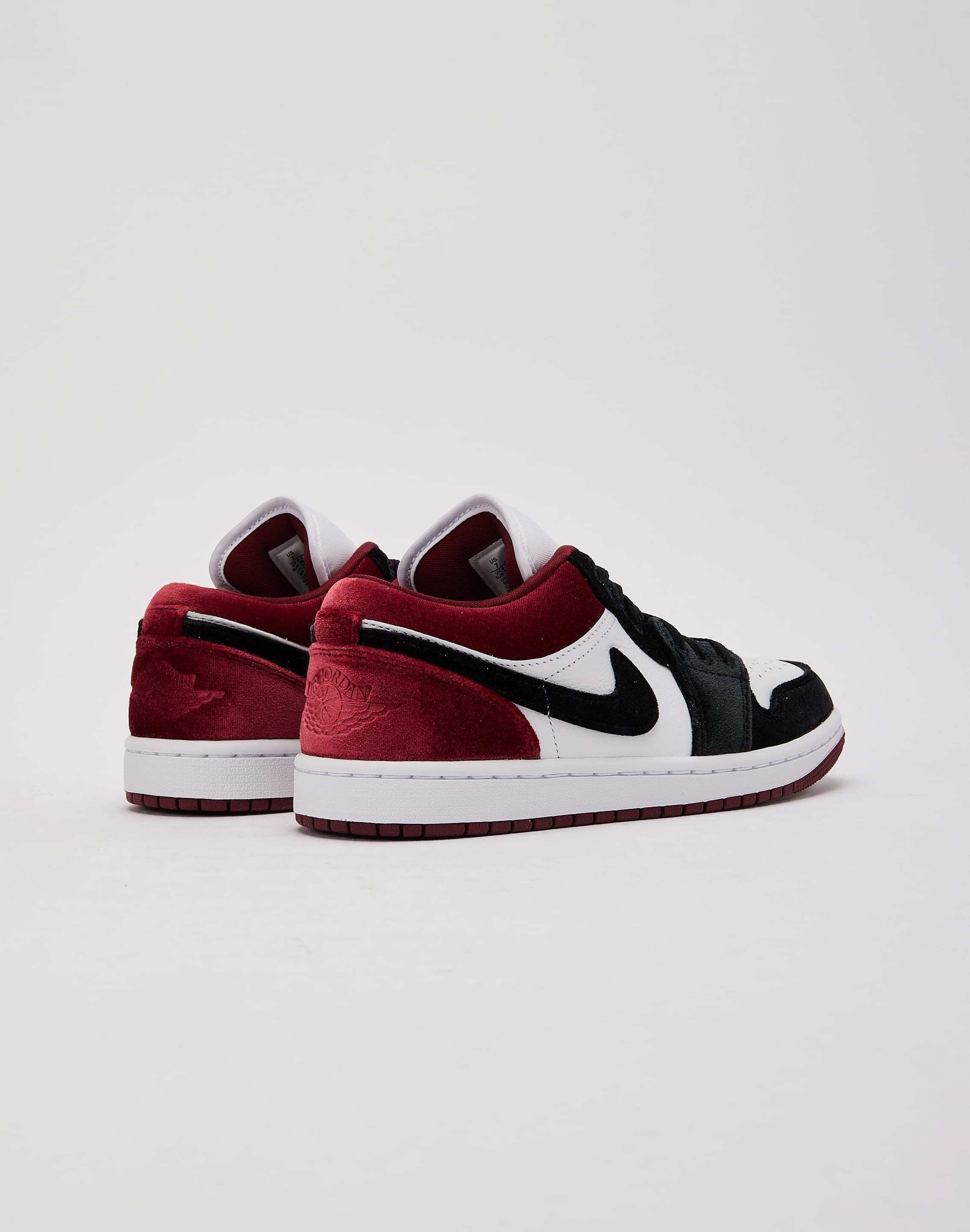 Jordan Air Jordan 1 Low SE Urban Daily clean look