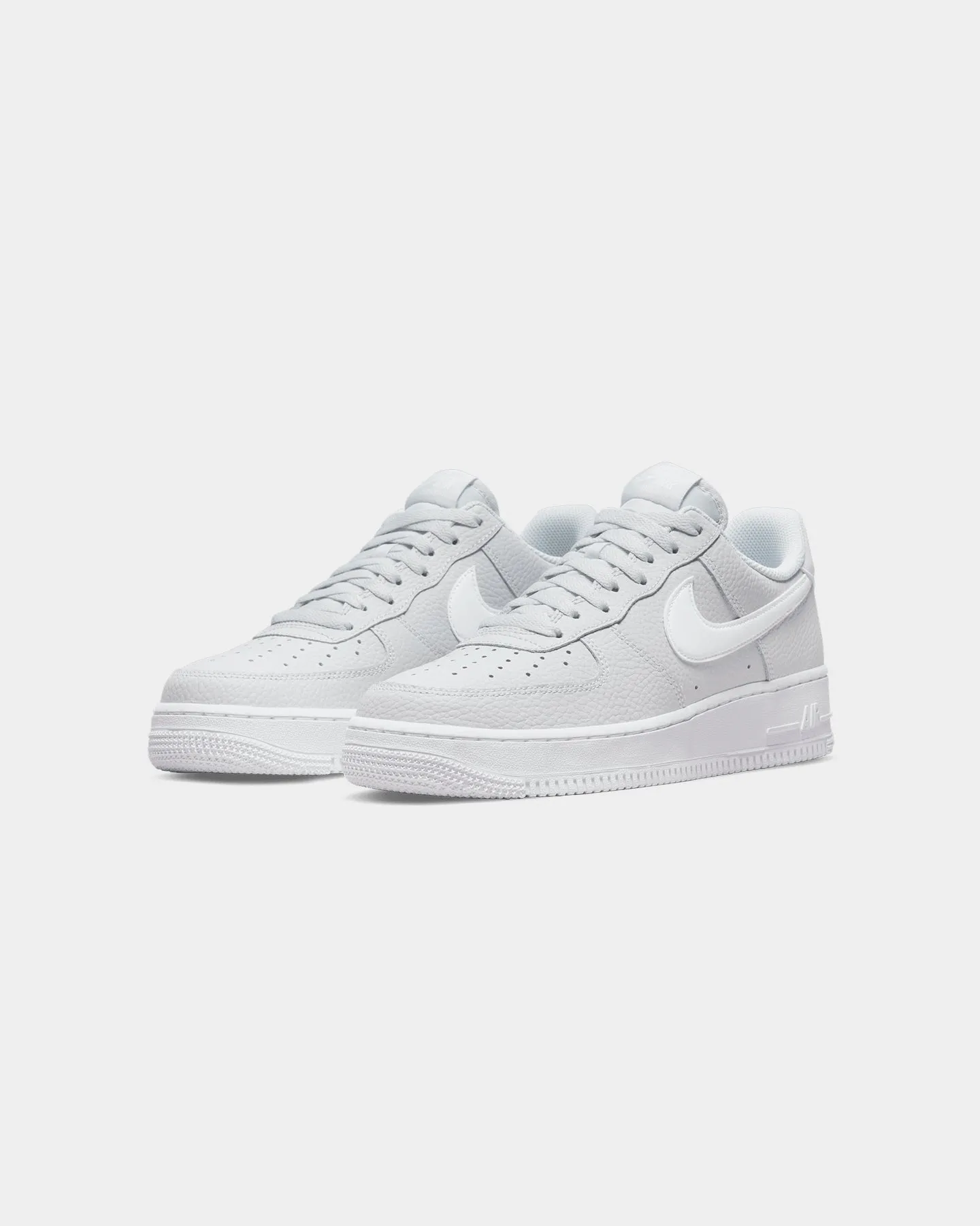 Cushioned look Nike Air Force 1 '07 Pure Platinum/White/White