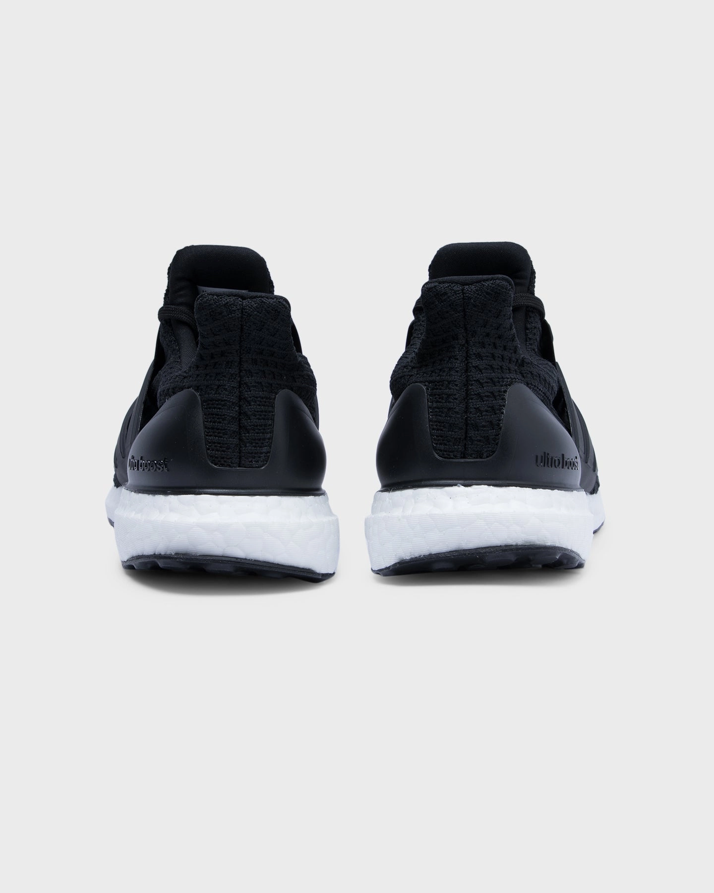 Adidas Ultraboost 4.0 DNA Core Black/Core Black/Cloud White Seamless Interior Design Activewear
