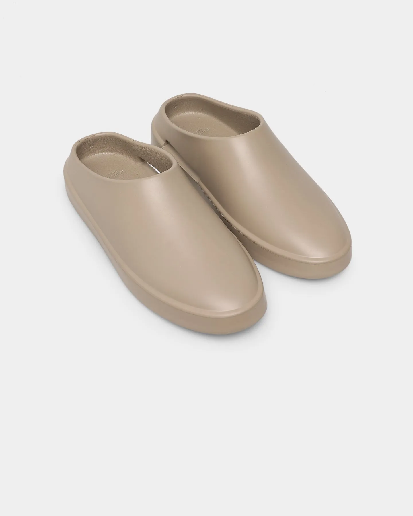 Saint Morta Flow Slides Stone loafers