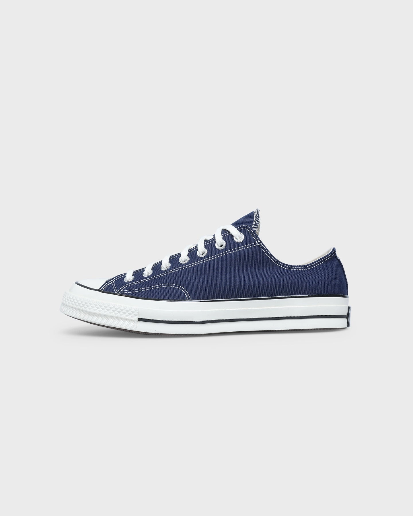 Converse Chuck 70 Seasonal Colour Low Midnight Navy/Egret trendy teenagers' looks Fashion-forward style