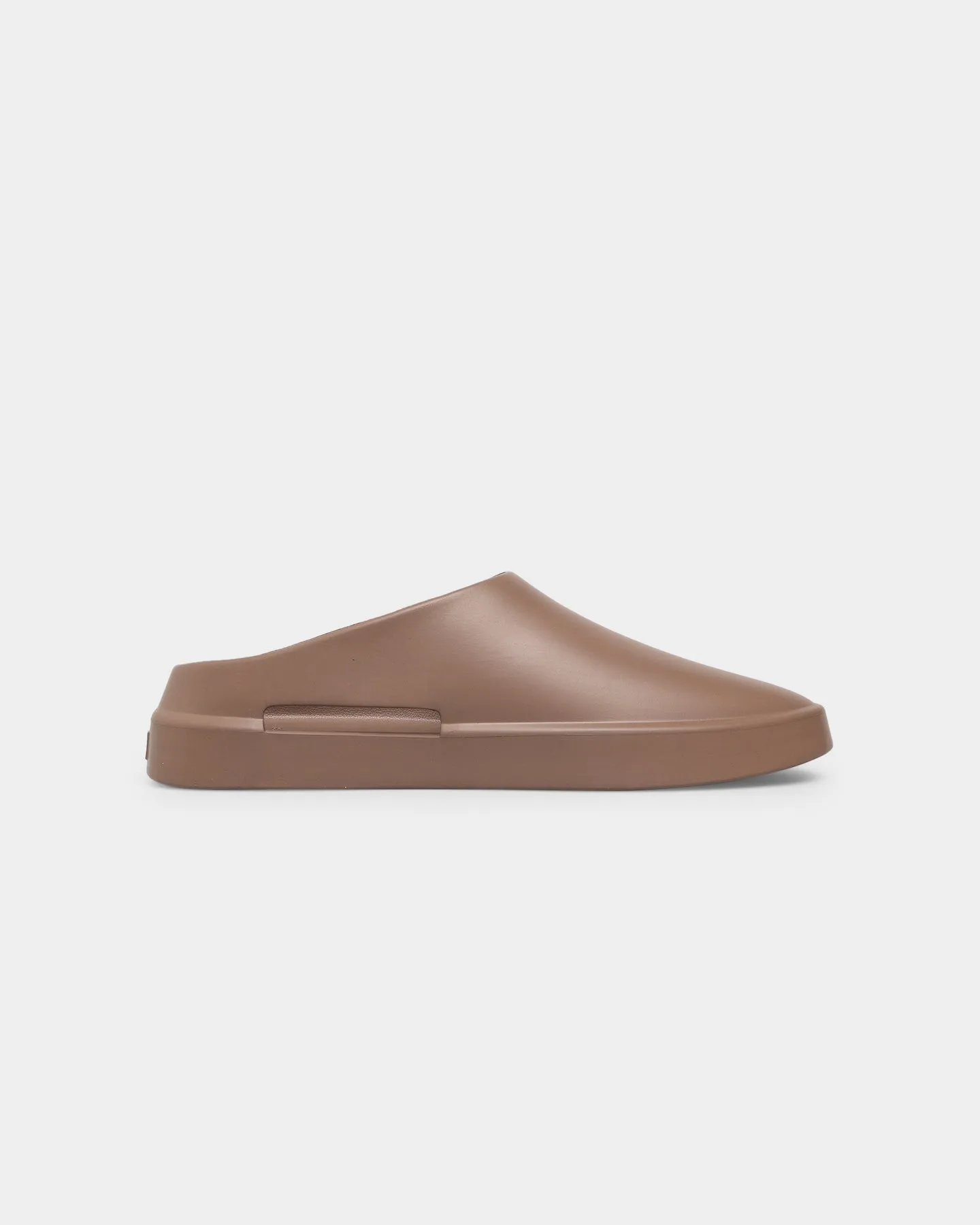 Refined fit Saint Morta Flow Slides Taupe