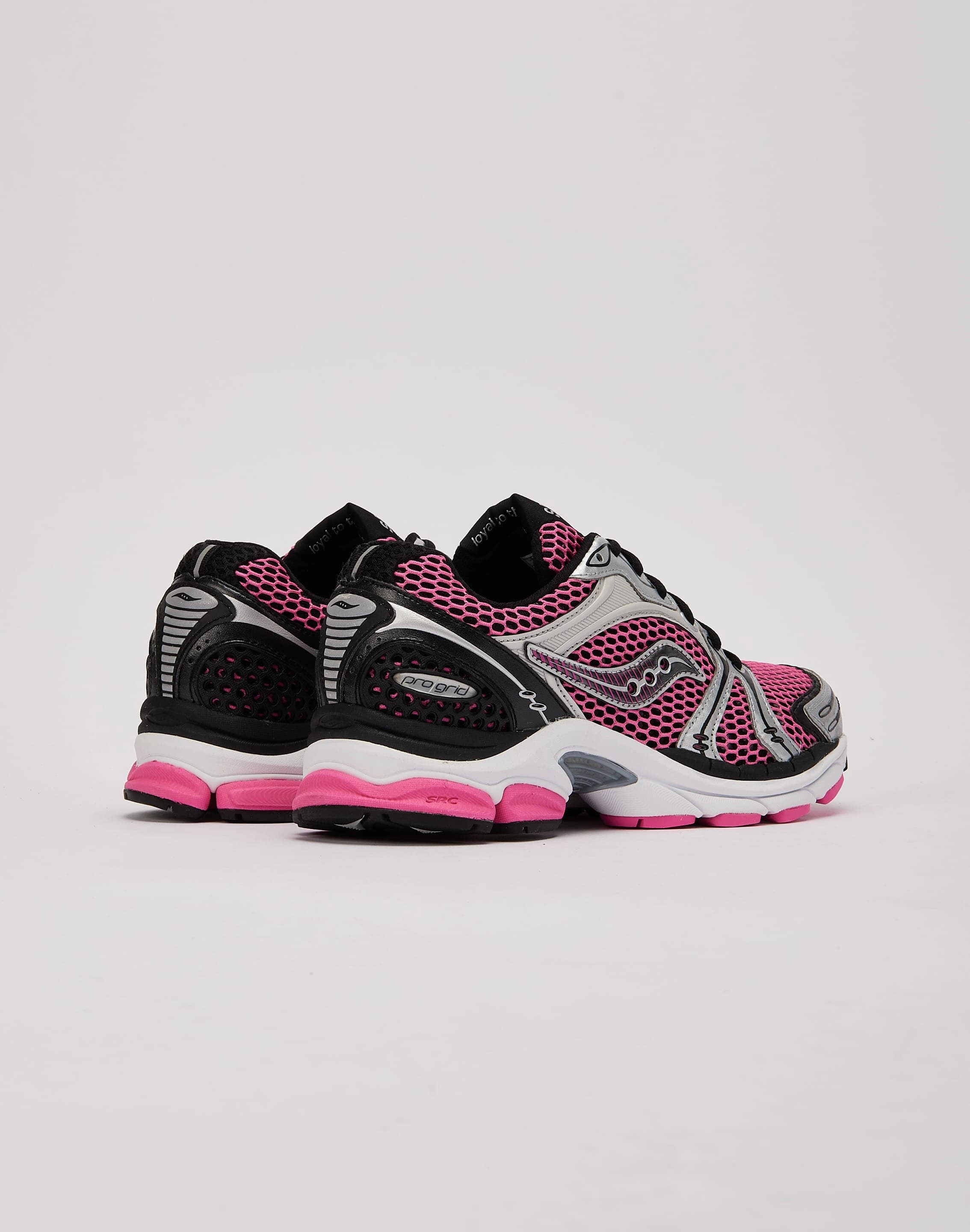 Saucony ProGrid Triumph 4 Grade-School travel - related conveniences Ventilation Channel System