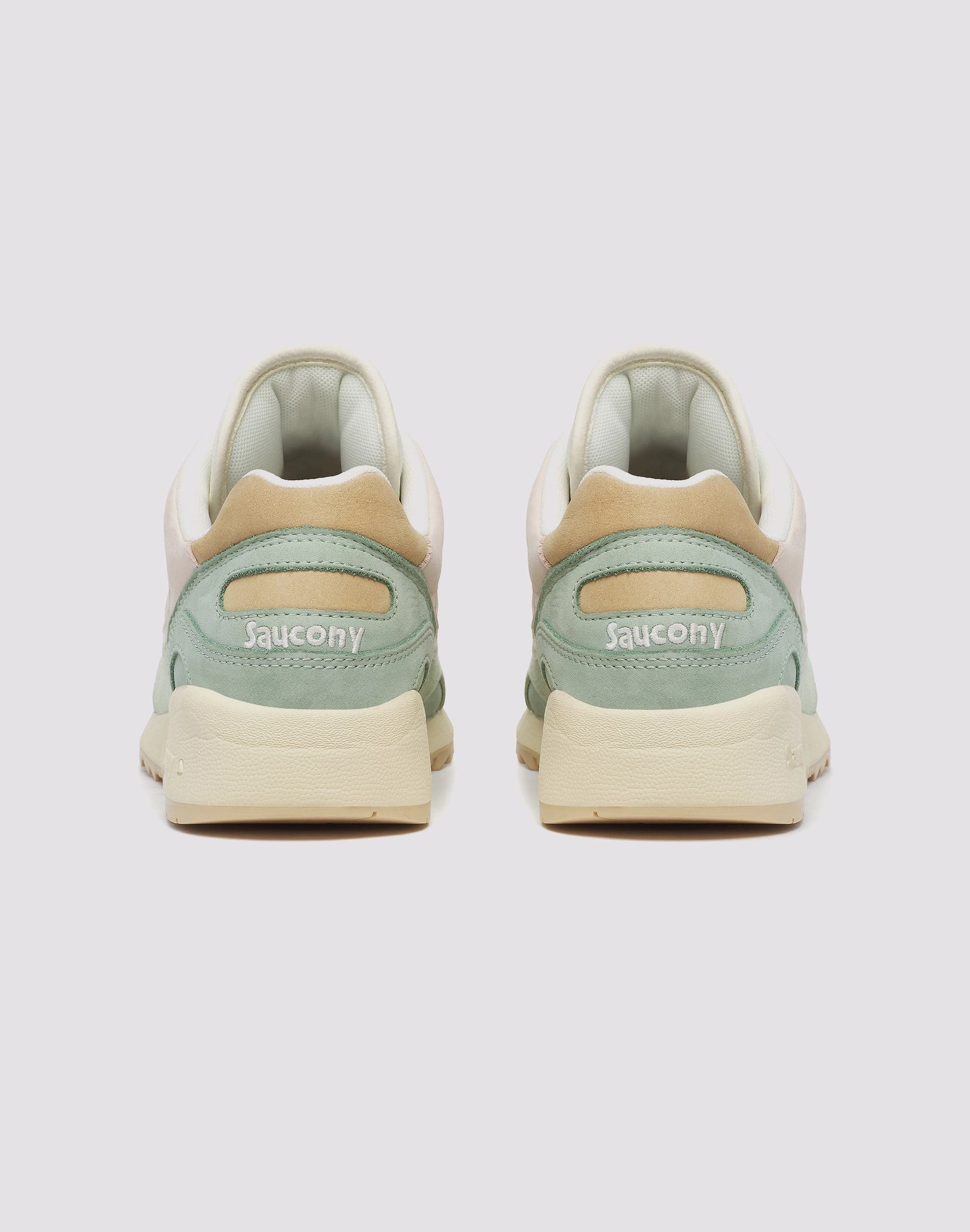 Temperature Regulating Lining Durable Outsoles Saucony Shadow 6000 "Sail/Mint"